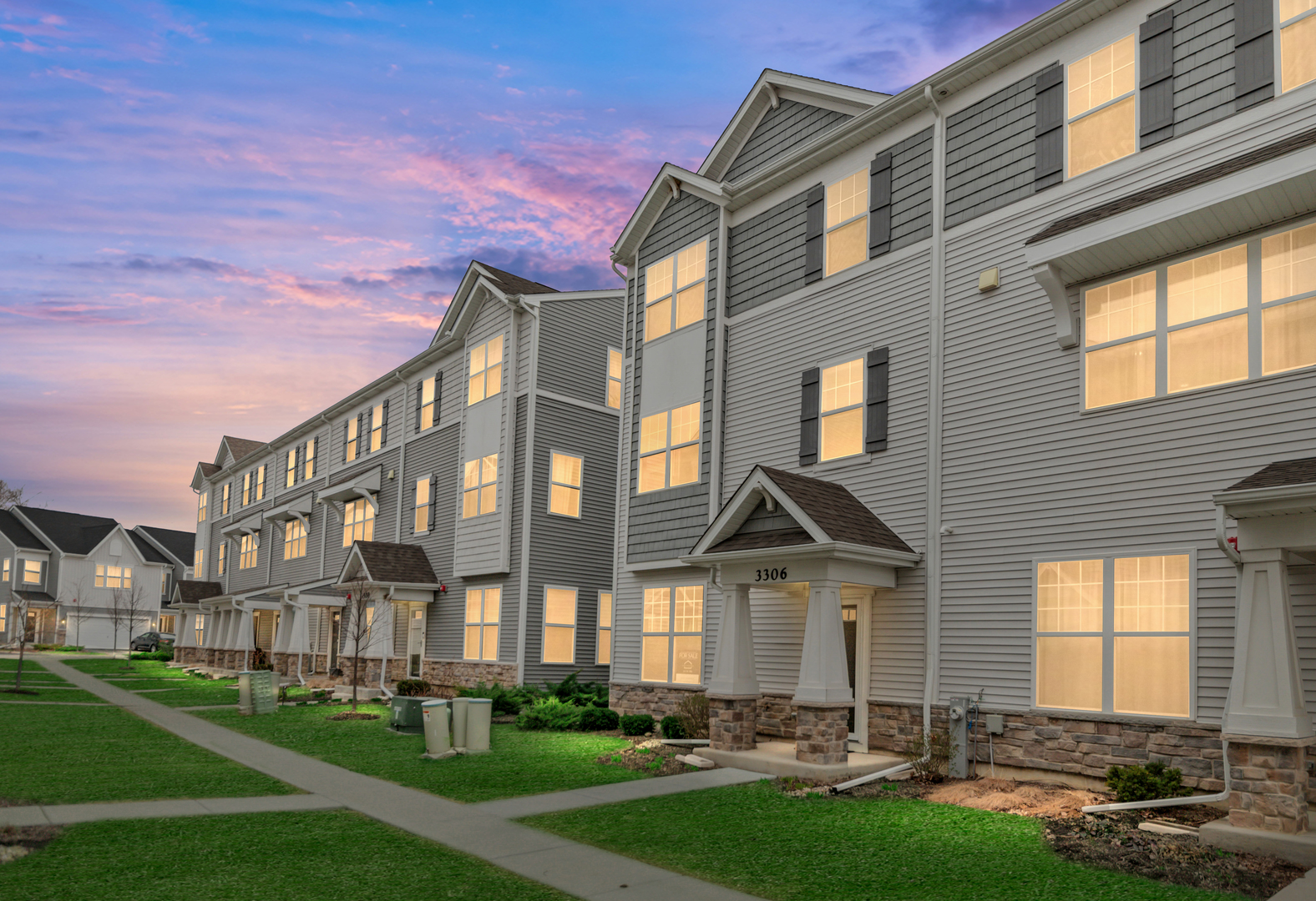 3306 Trillium Circle #3001, Rolling Meadows, IL 60008