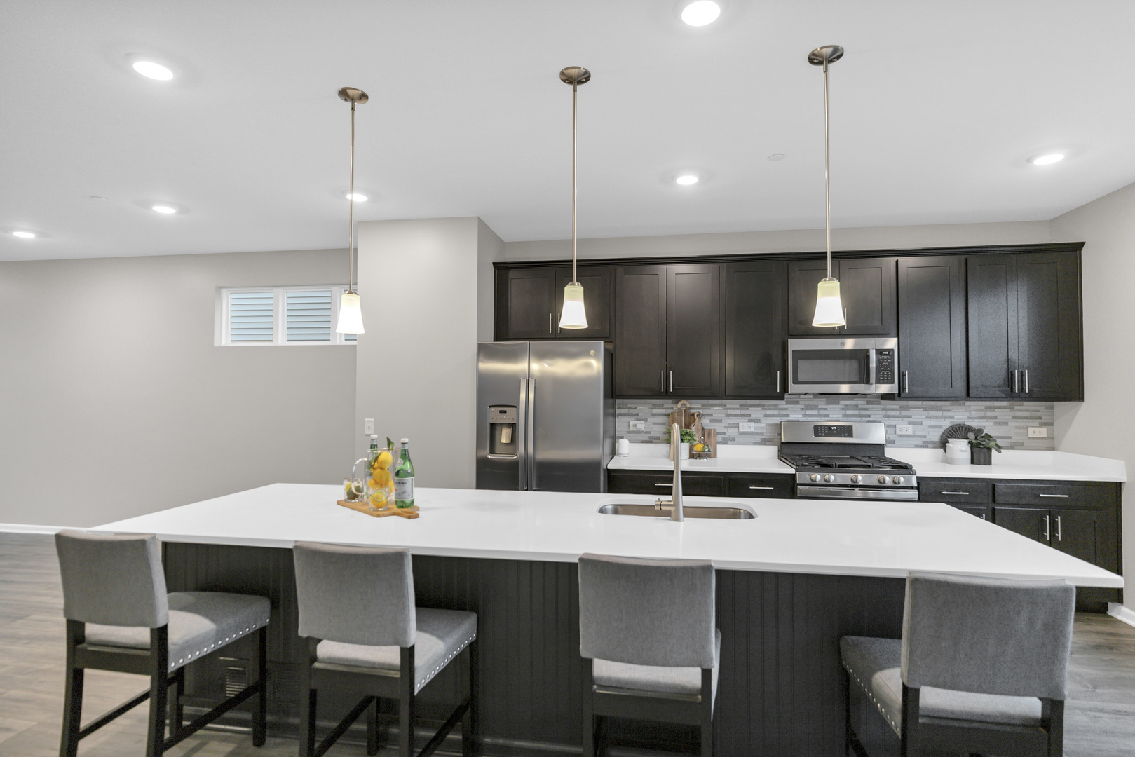 3306 Trillium Circle #3001, Rolling Meadows, IL 60008