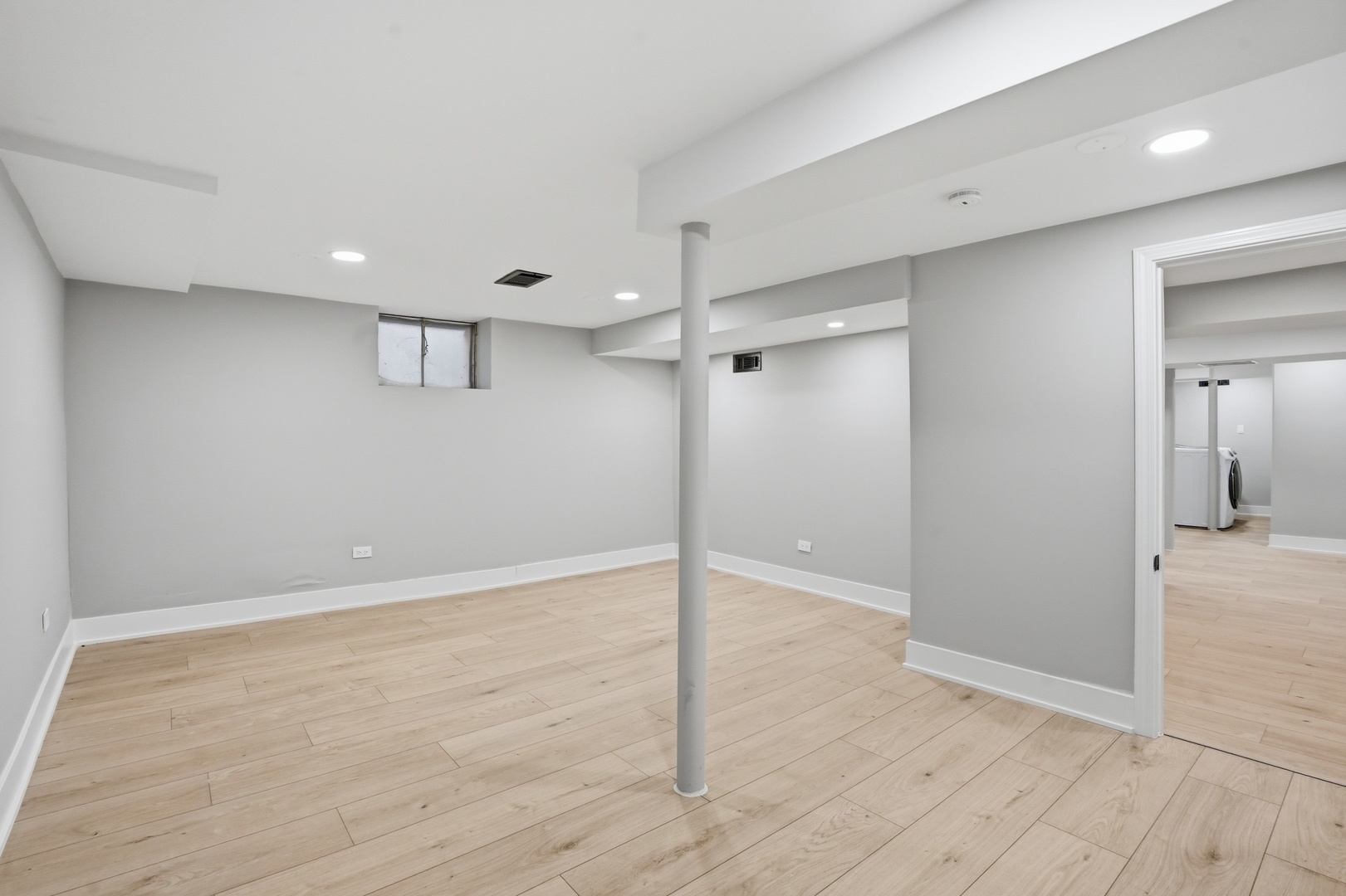 9442 S Octavia Avenue, Bridgeview, IL 60455