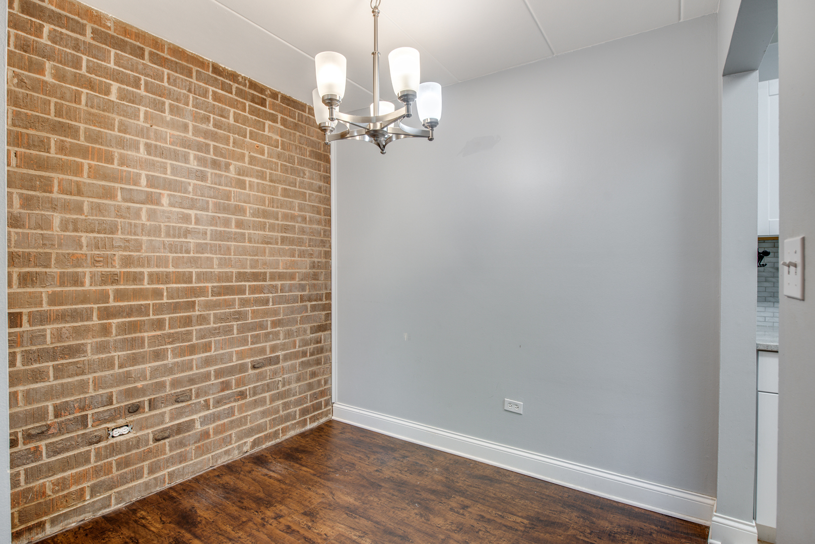 218 E Bailey Road #F, Naperville, IL 60565