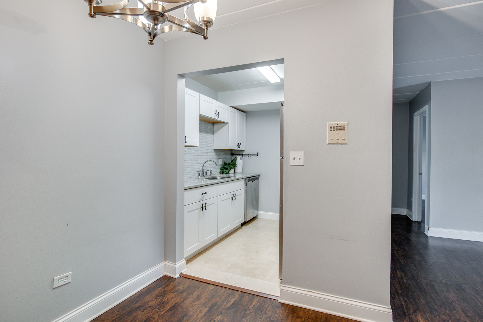 218 E Bailey Road #F, Naperville, IL 60565