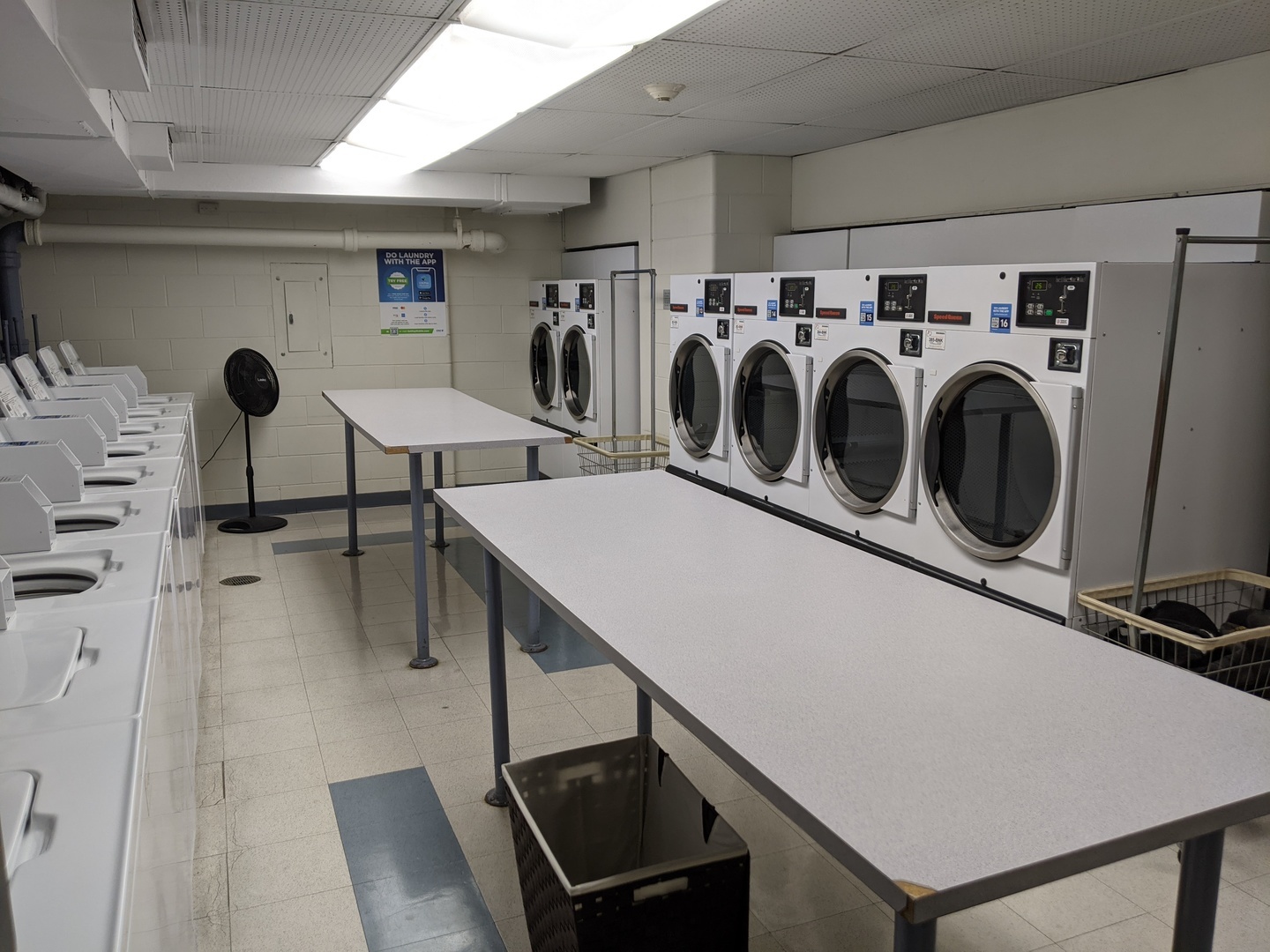 70 W Burton Place #805F, Chicago, IL 60610