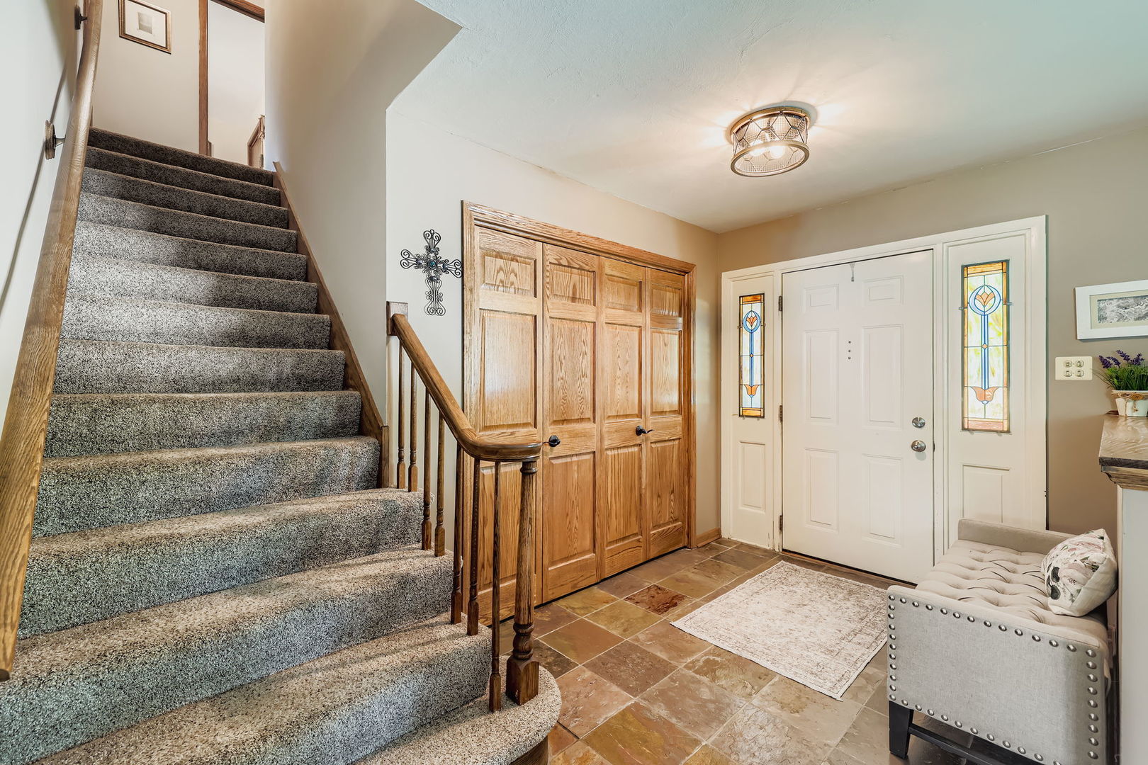 136 Caryville Lane, Schaumburg, IL 60193