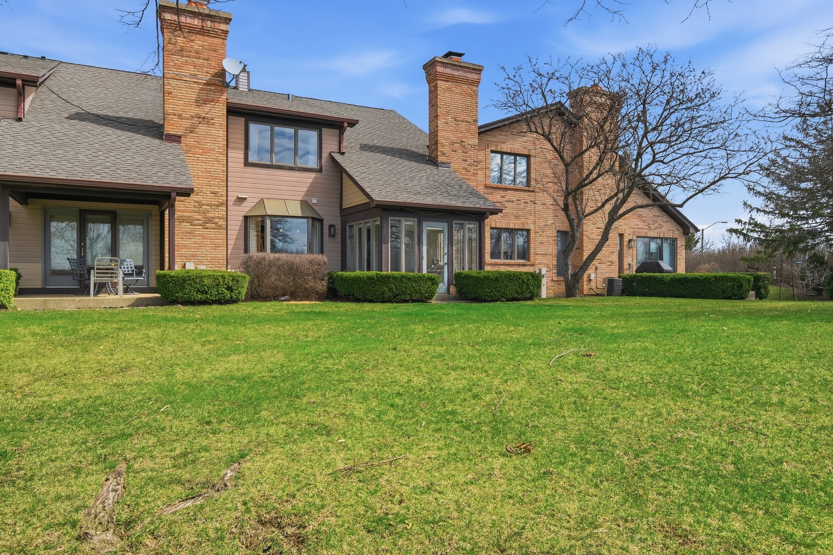 1729 Pebble Beach Court, Hoffman Estates, IL 60169