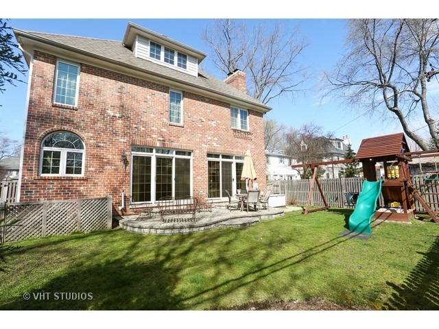 557 N County Line Road, Hinsdale, IL 60521