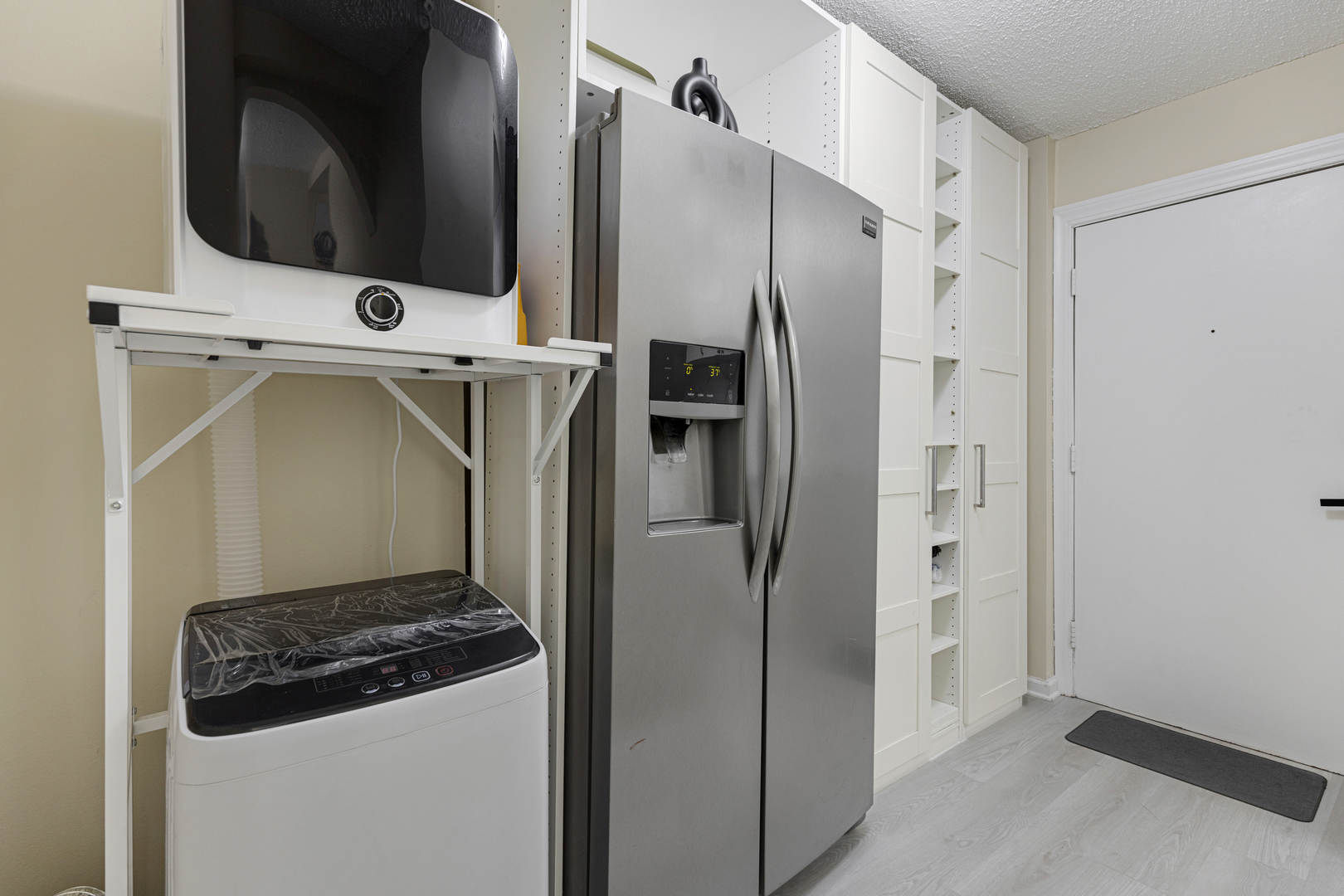 1043 S YORK Road #209, Bensenville, IL 60106