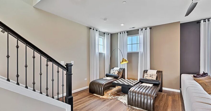 2635 Lohan Way #1, Hoffman Estates, IL 60192