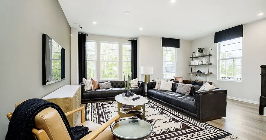 2635 Lohan Way #1, Hoffman Estates, IL 60192