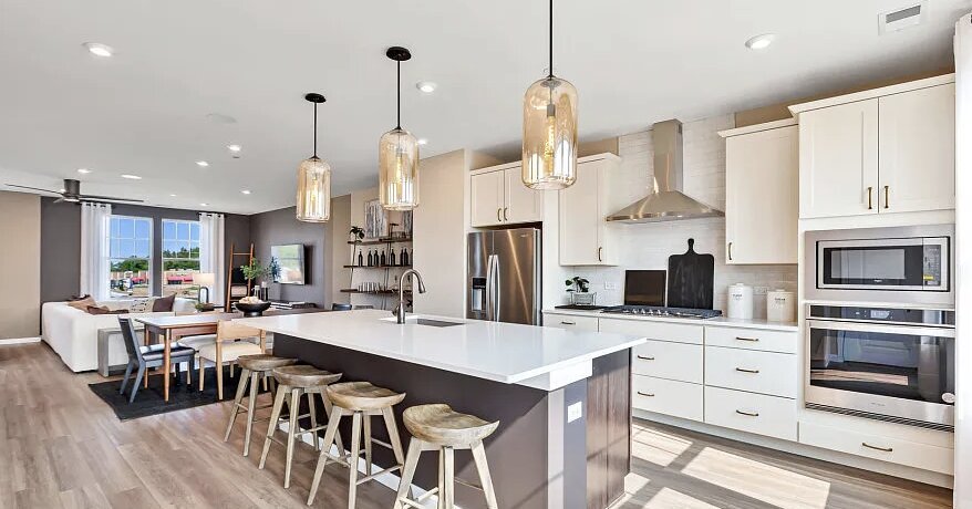 2635 Lohan Way #1, Hoffman Estates, IL 60192