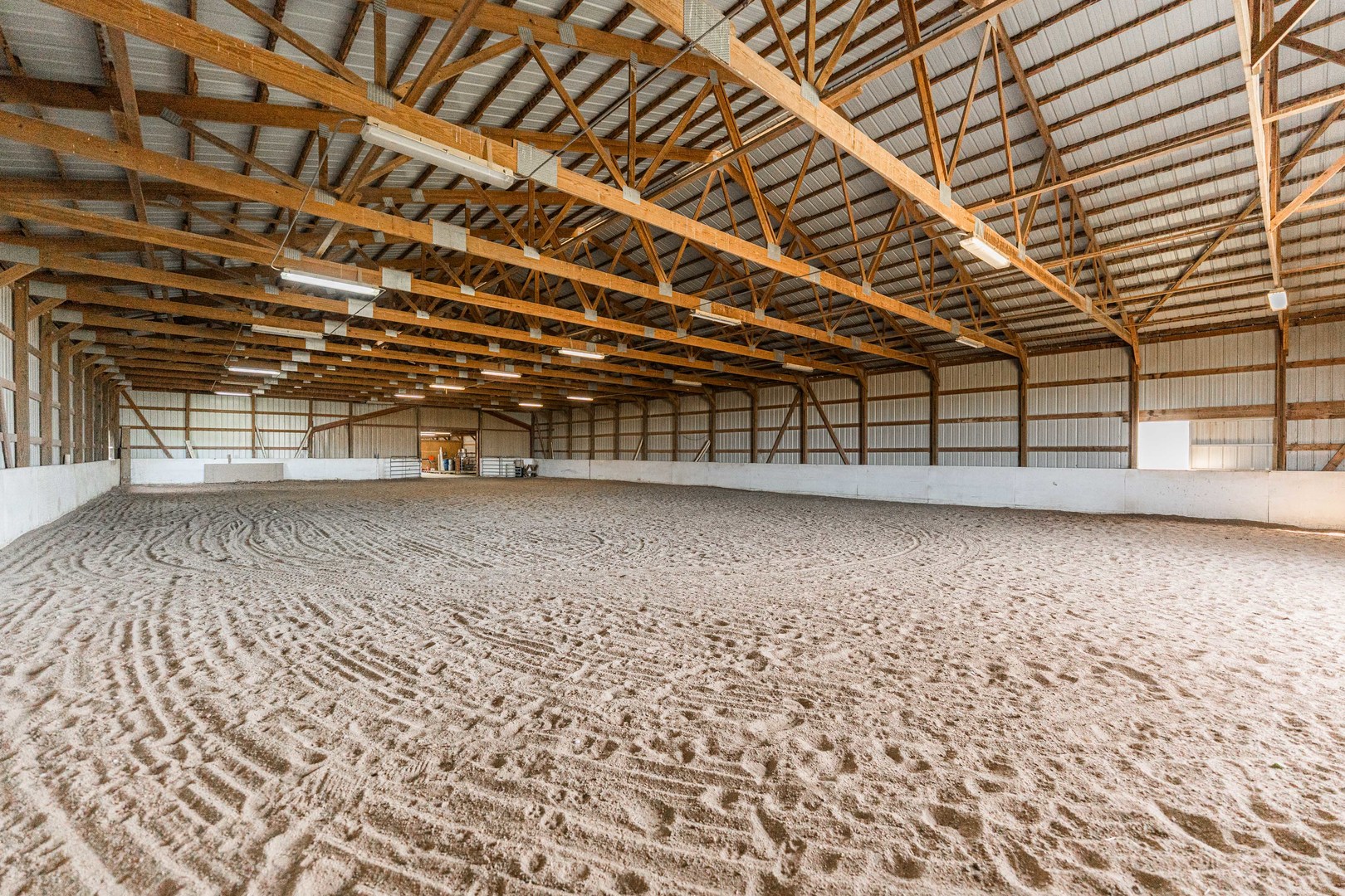 2601 N 3653rd Road, Sheridan, IL 60551