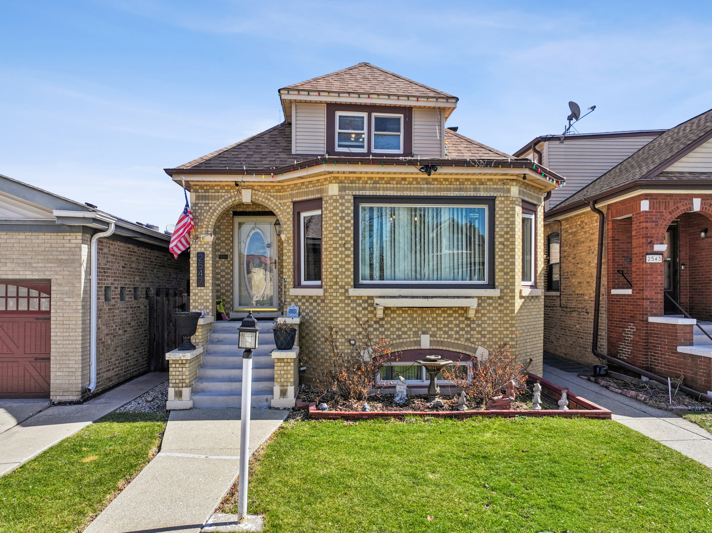 2547 Davisson Street, River Grove, IL 60171