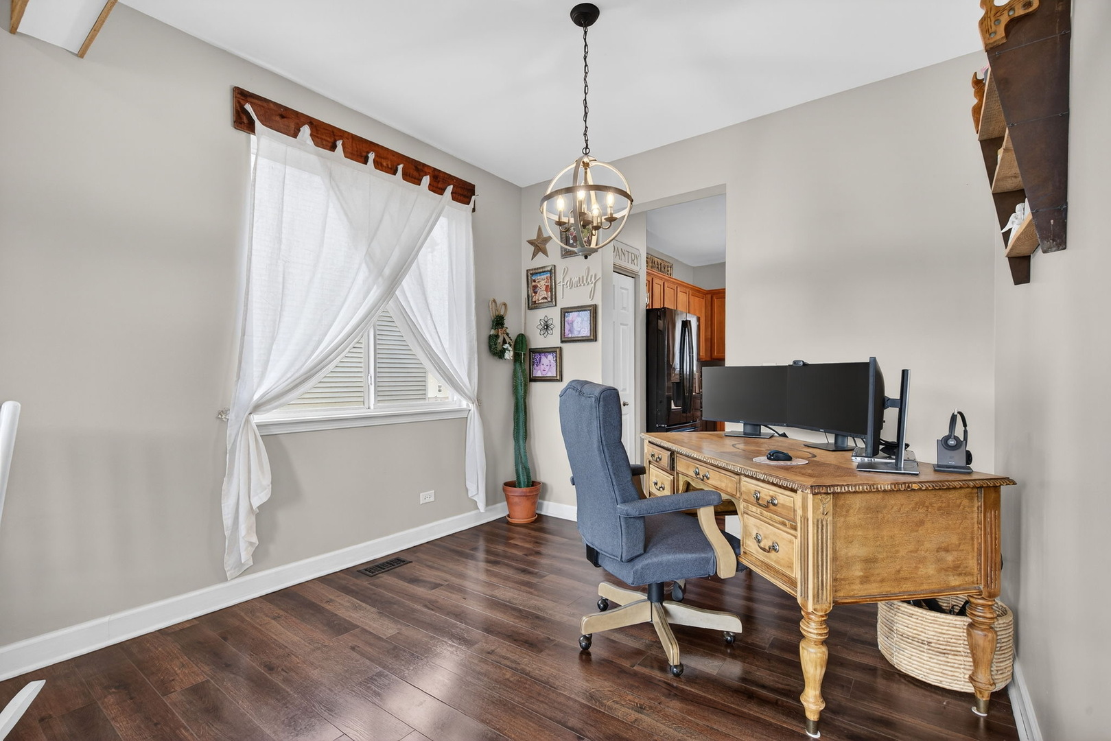 1815 Wild Rose Trail, Joliet, IL 60431