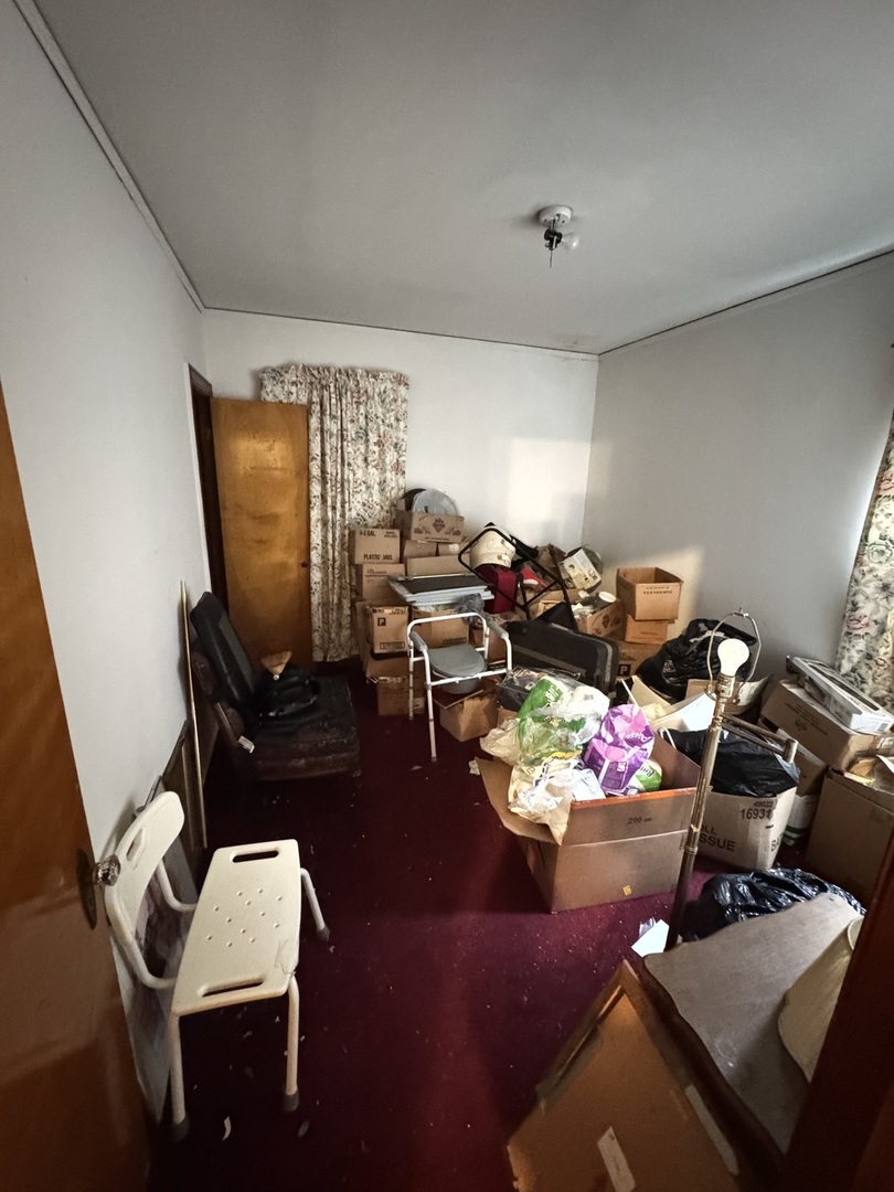 10210 S Prairie Avenue, Chicago, IL 60628