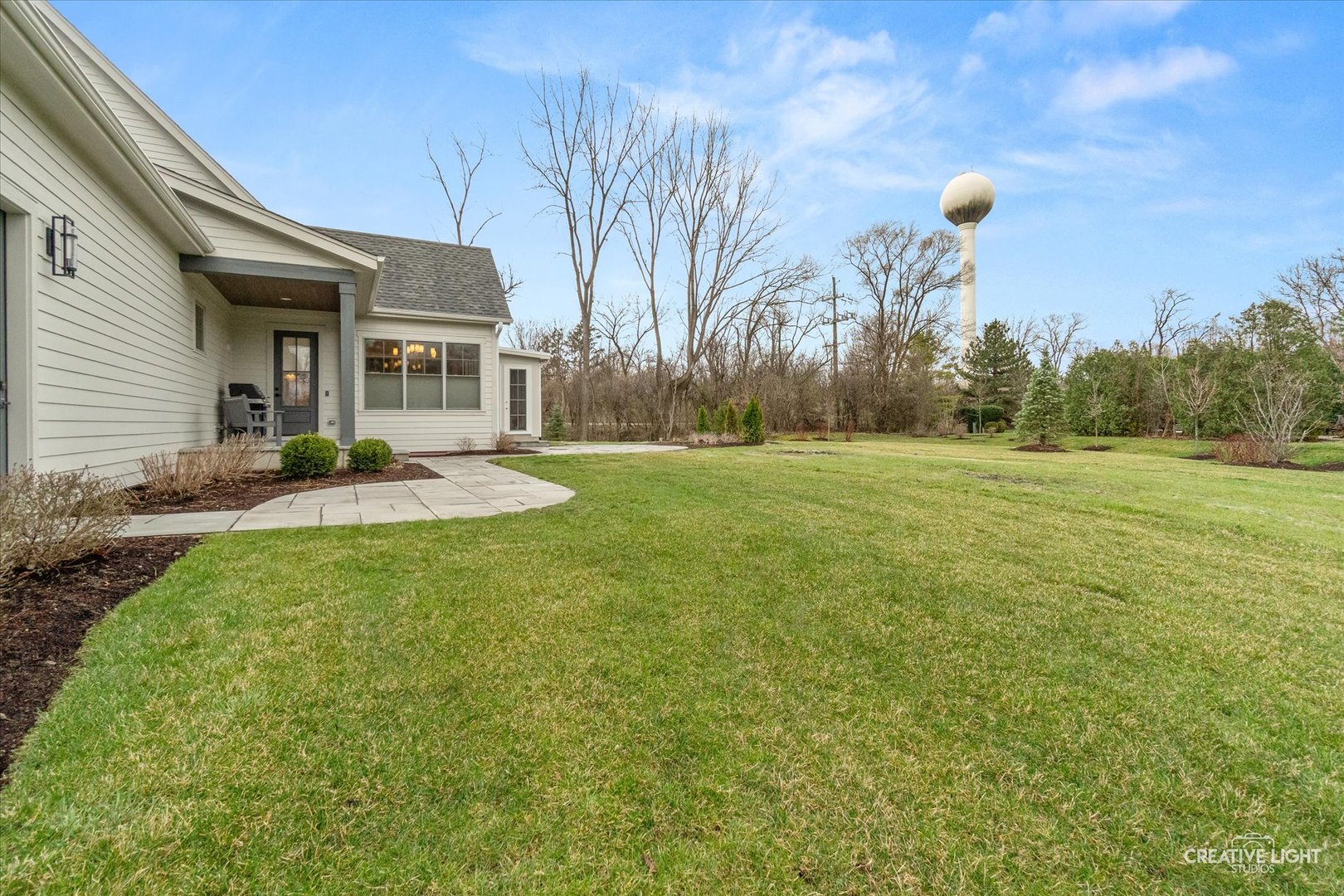 1862 W Wiesbrook Road, Wheaton, IL 60189