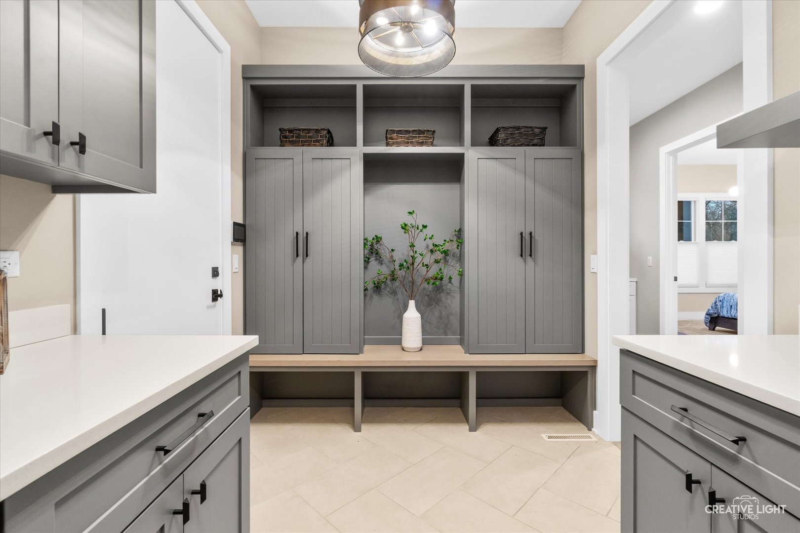 1862 W Wiesbrook Road, Wheaton, IL 60189