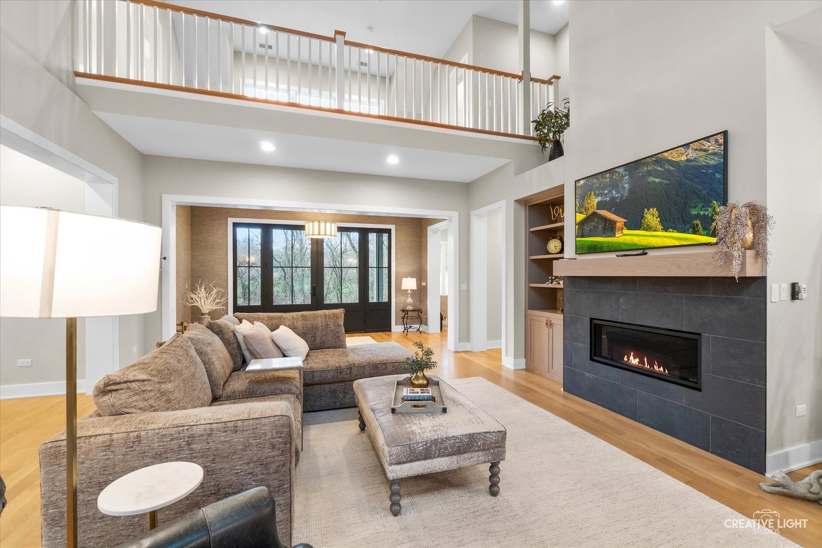 1862 W Wiesbrook Road, Wheaton, IL 60189