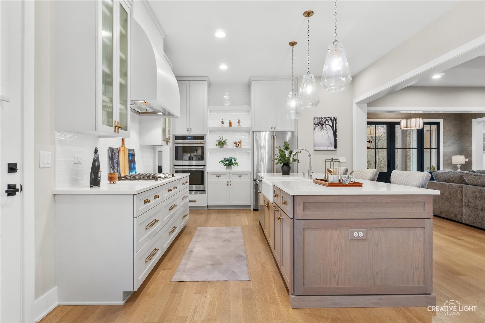 1862 W Wiesbrook Road, Wheaton, IL 60189