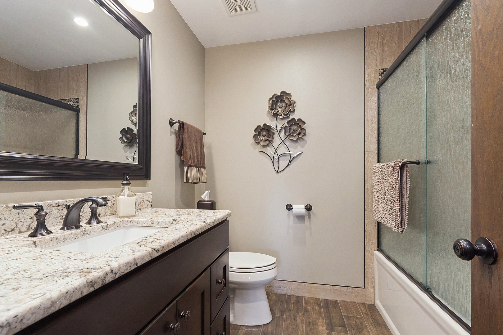 16748 Richards Drive, Tinley Park, IL 60477