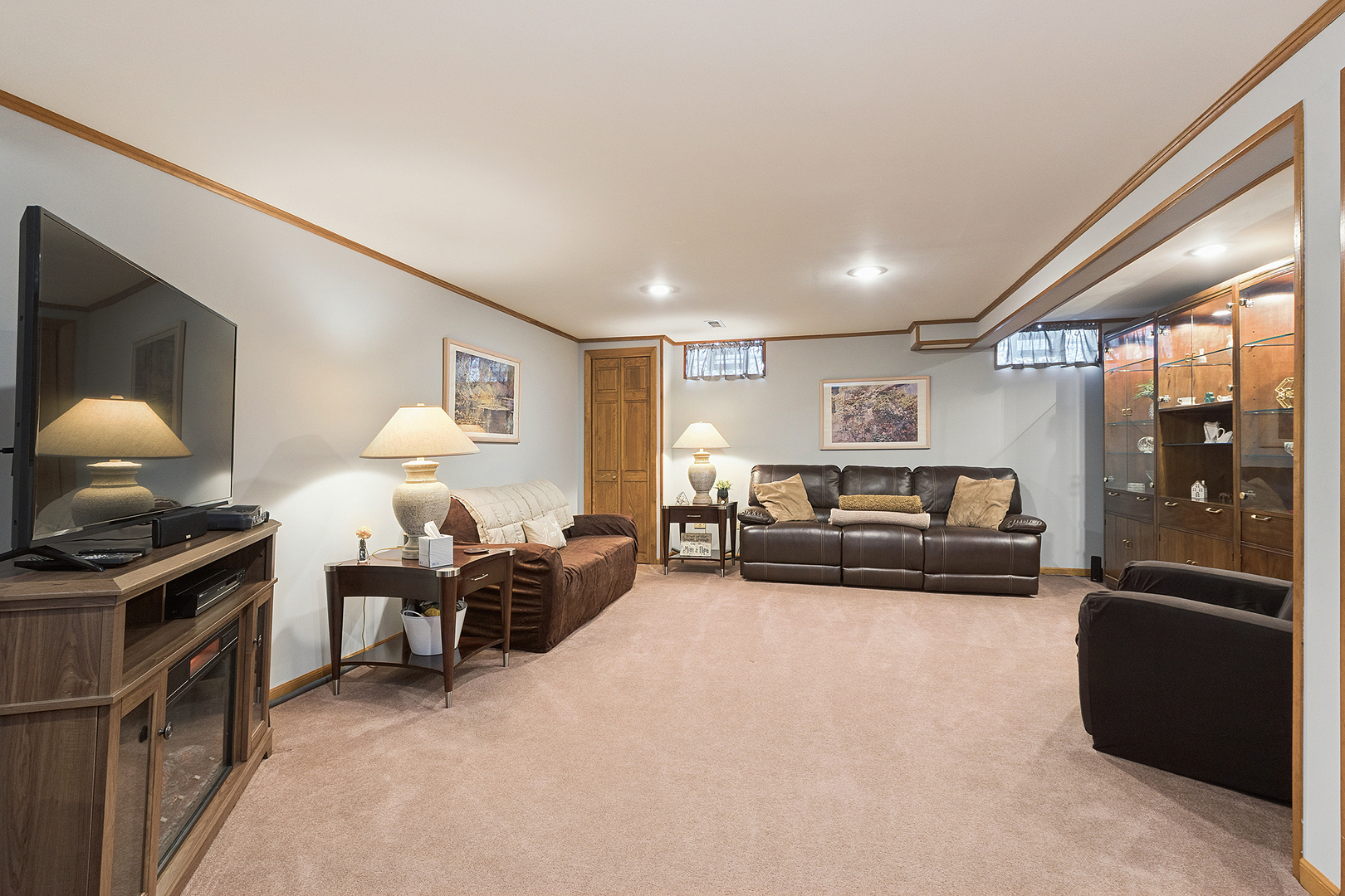 16748 Richards Drive, Tinley Park, IL 60477