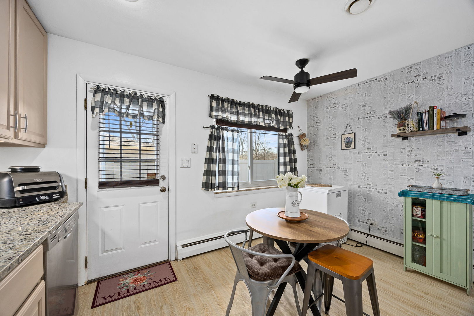 730 Beach Avenue #4, La Grange Park, IL 60526