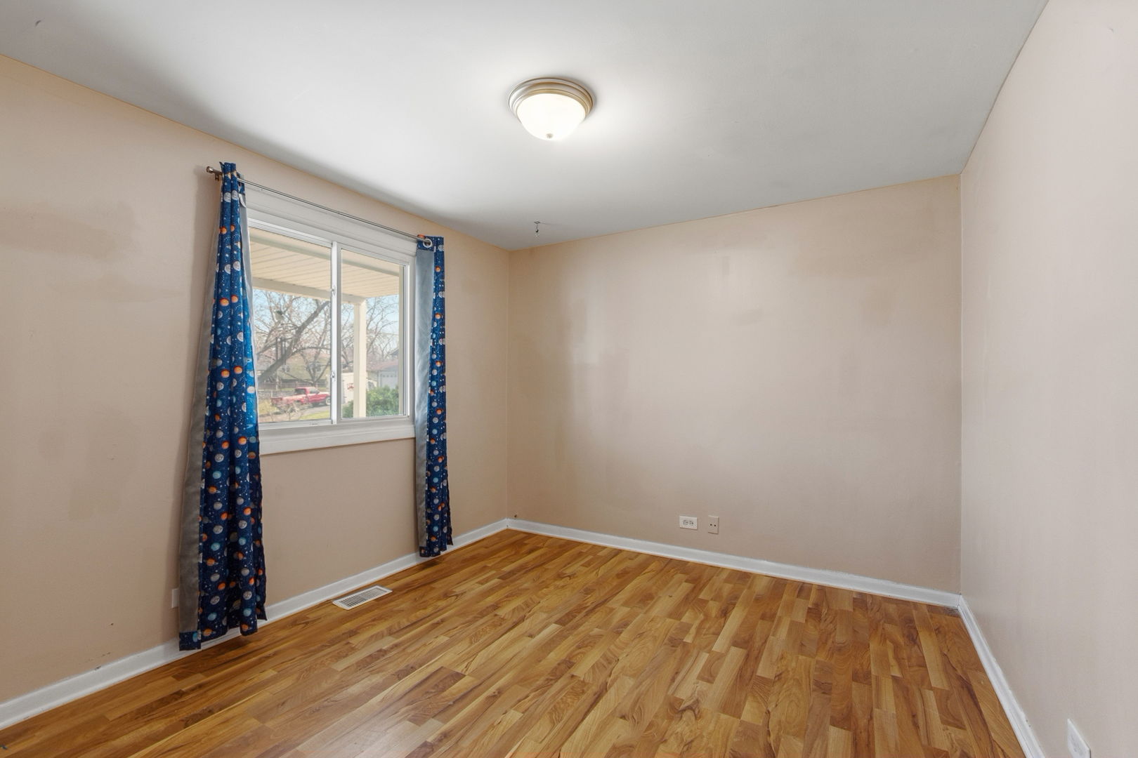 3 REVERE Court, Bolingbrook, IL 60440