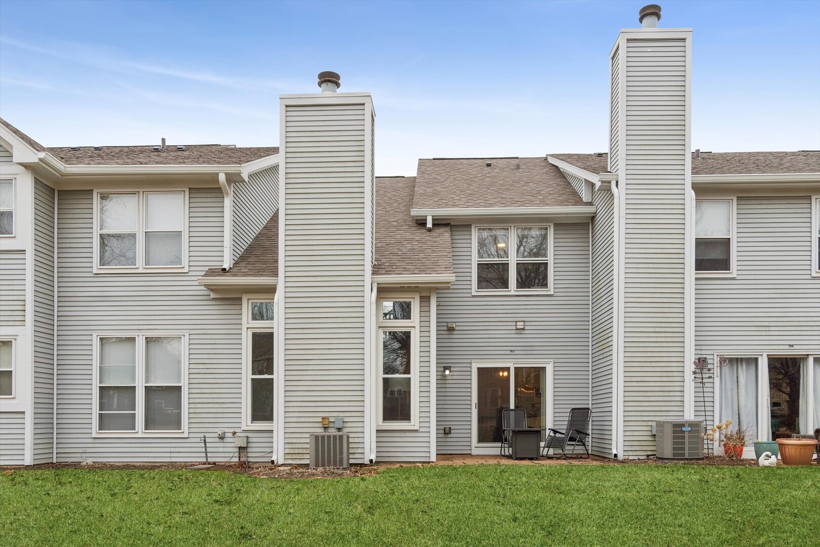 1269 Rhodes Lane, Naperville, IL 60540