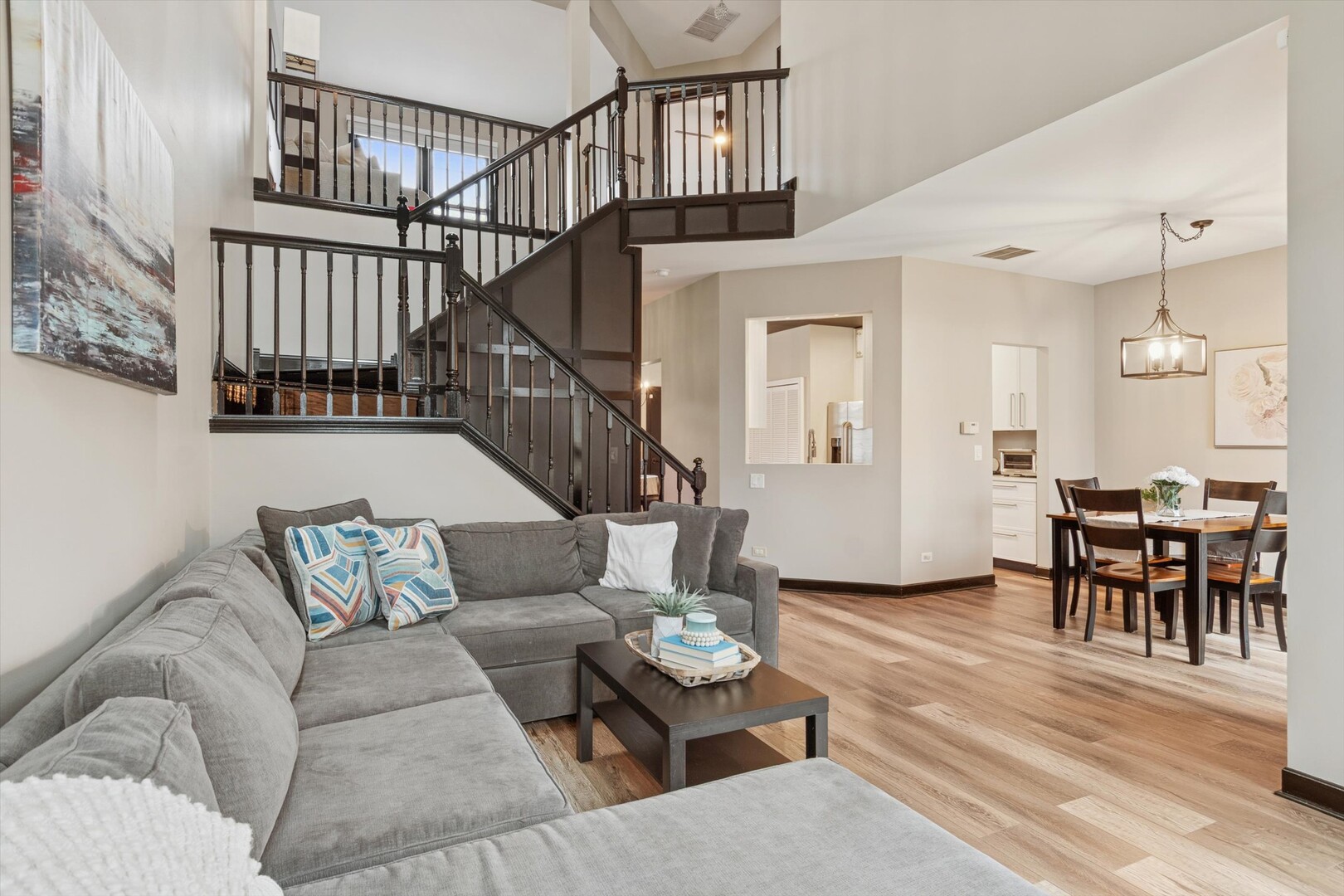 1269 Rhodes Lane, Naperville, IL 60540