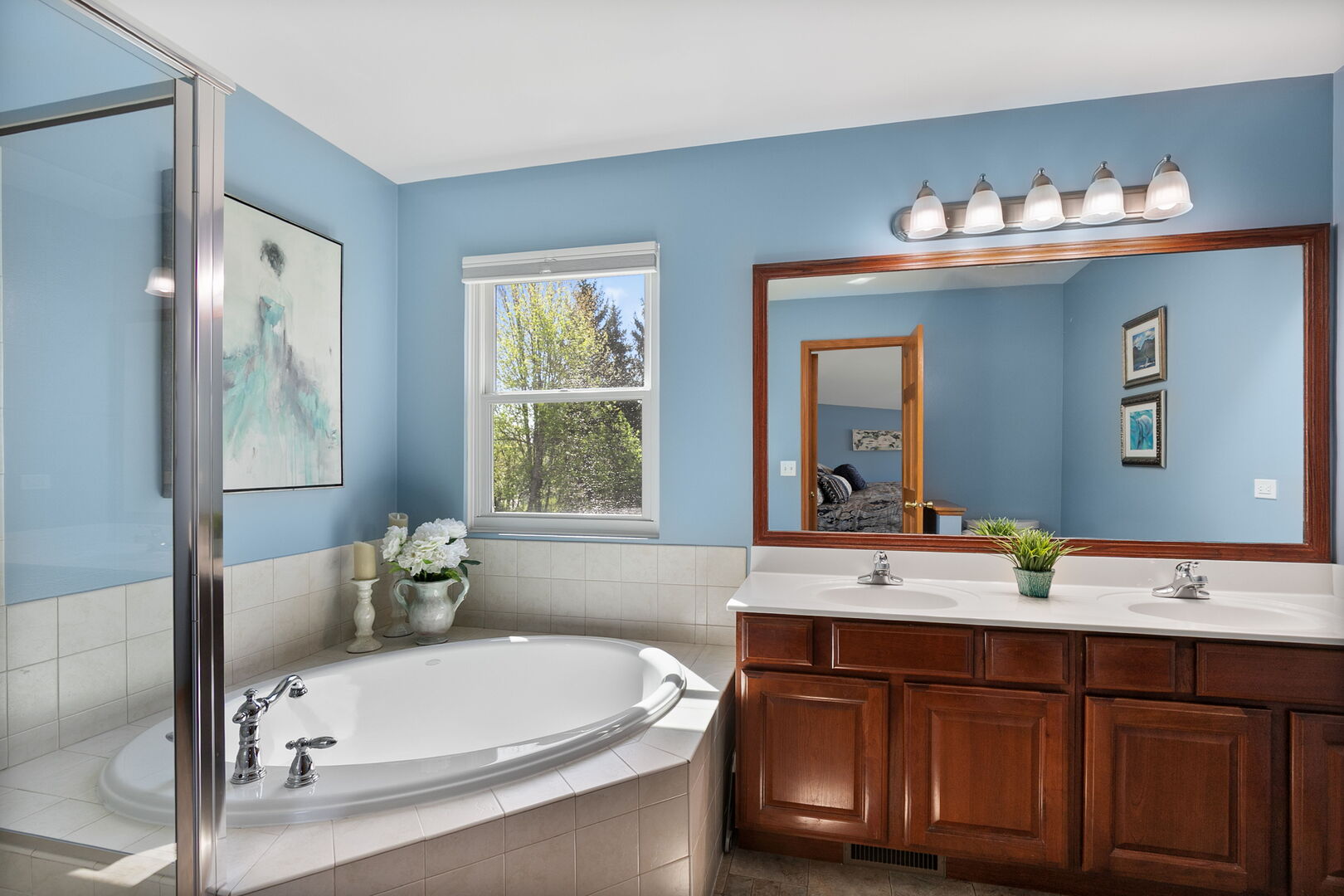 2311 W CASCADE Circle, Round Lake, IL 60073