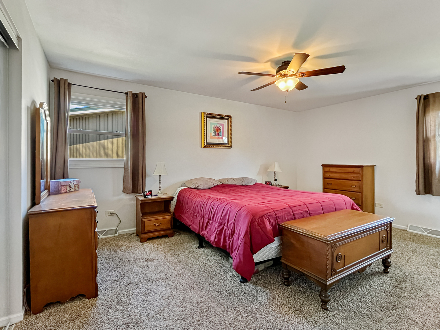 211 Waterbury Circle, Lake Villa, IL 60046