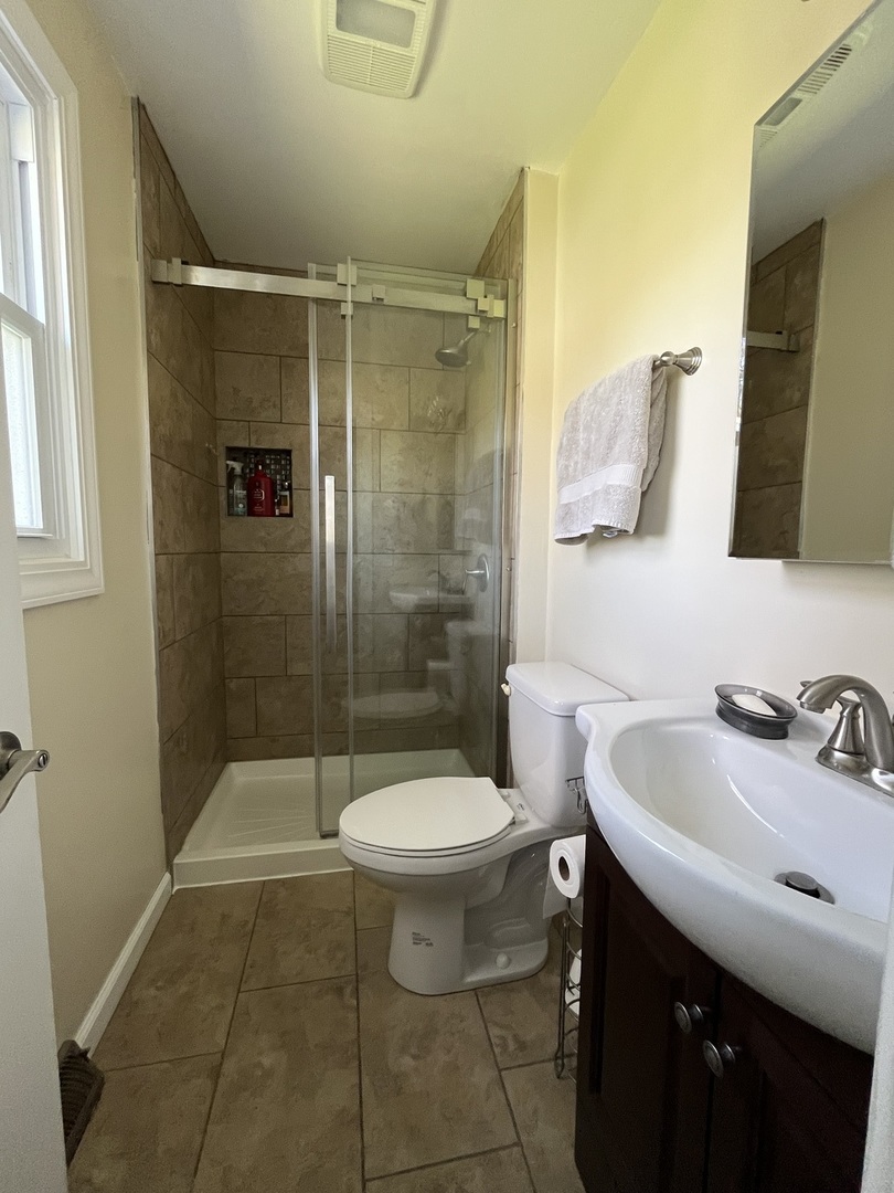 211 Waterbury Circle, Lake Villa, IL 60046