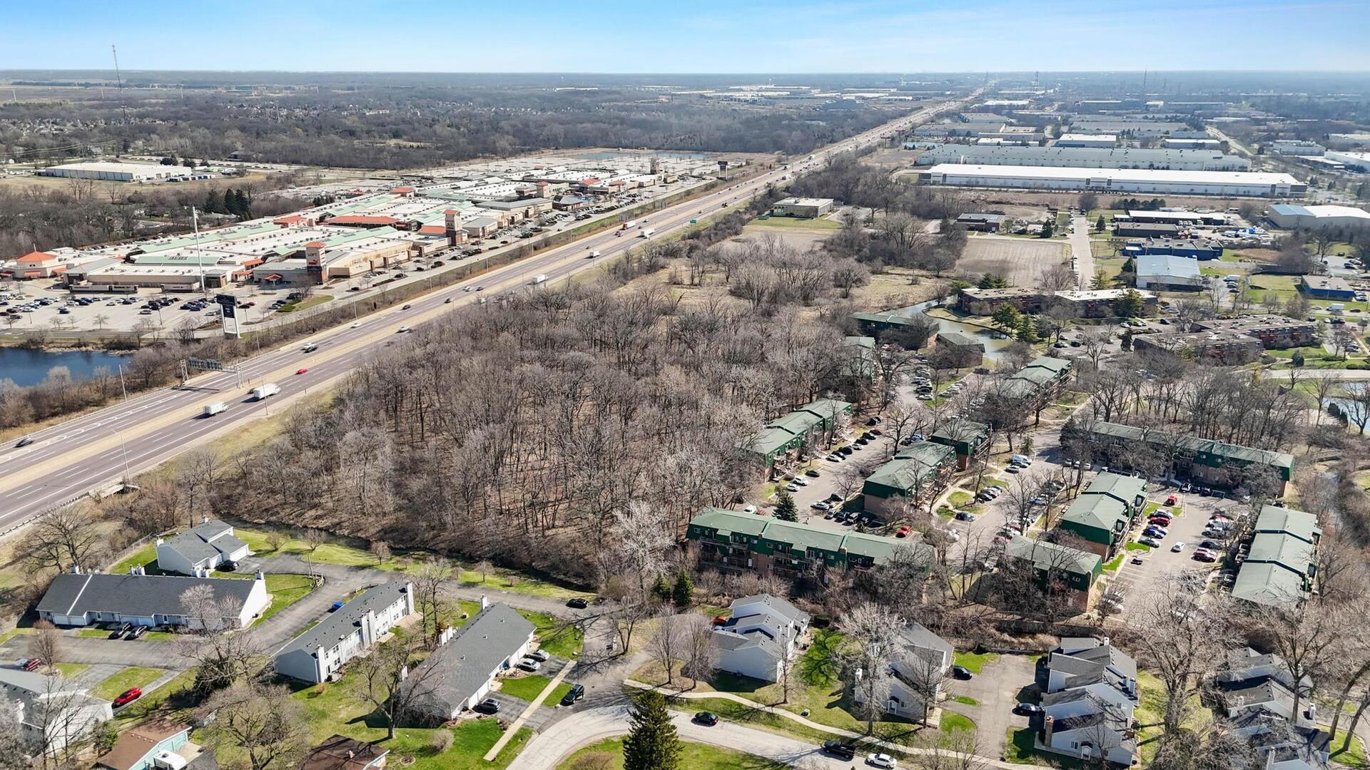 2054 Selmarten Road, Aurora, IL 60505