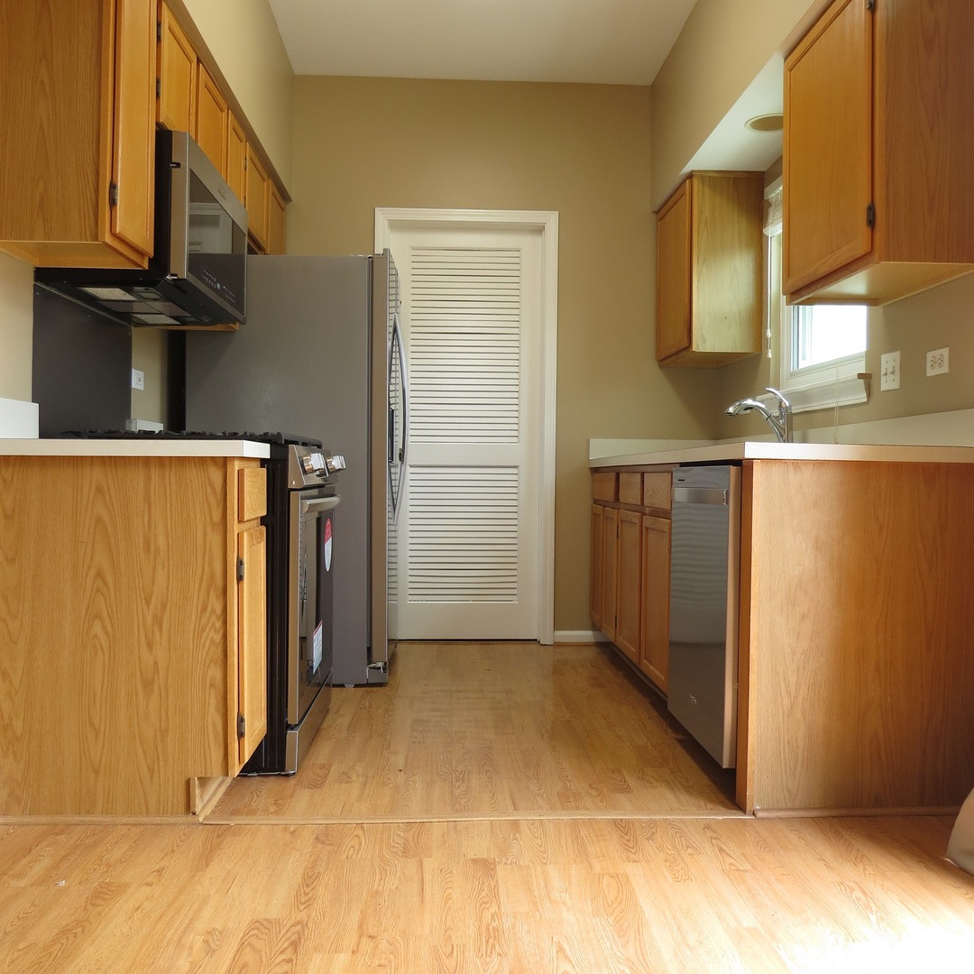 2530 Warm Springs Lane, Naperville, IL 60564