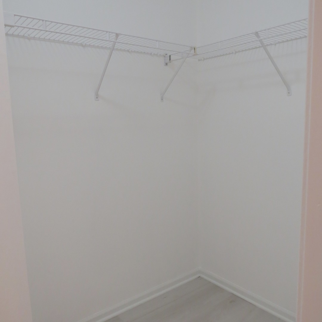 2530 Warm Springs Lane, Naperville, IL 60564