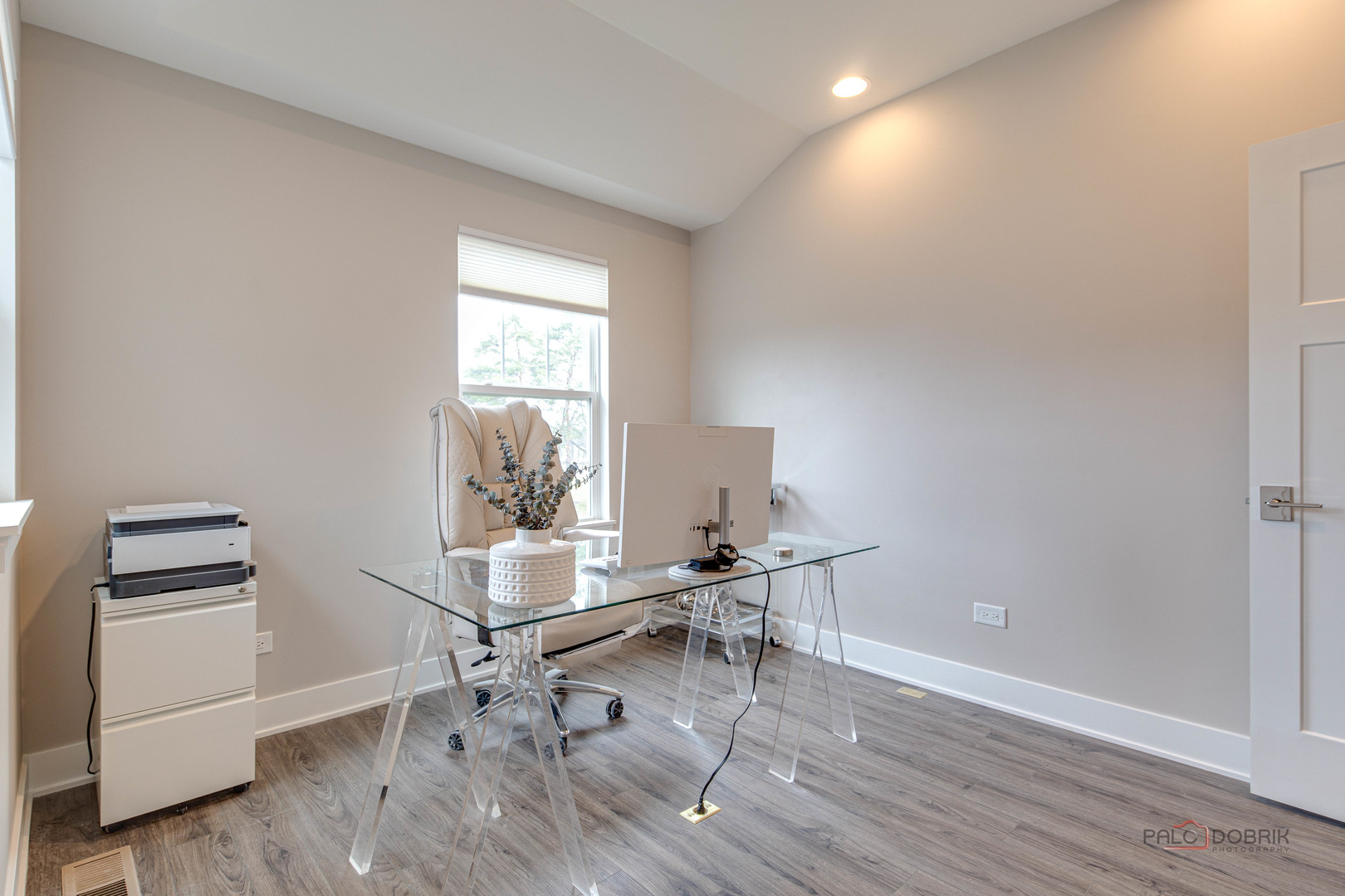 23264 N Pinehurst Drive, Kildeer, IL 60047