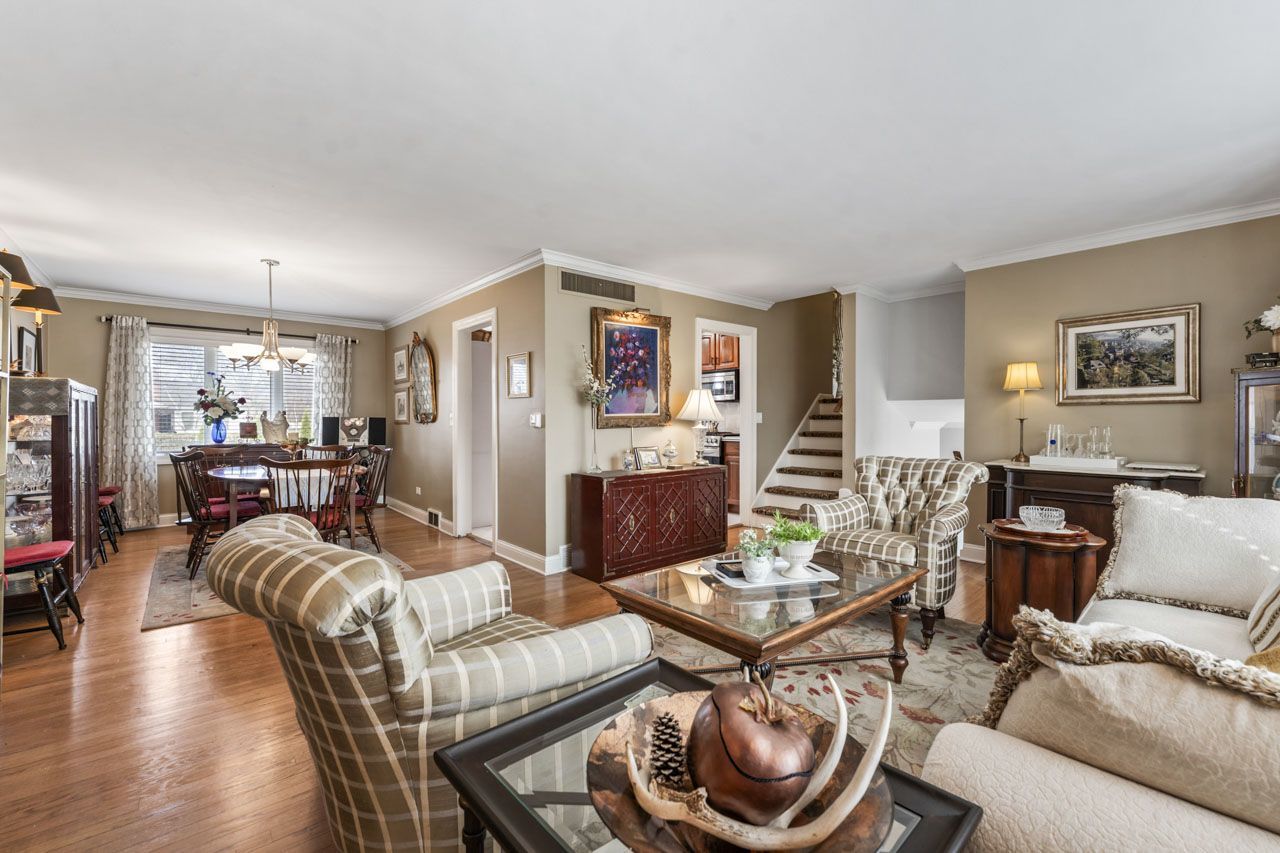 602 S Edward Street, Mount Prospect, IL 60056