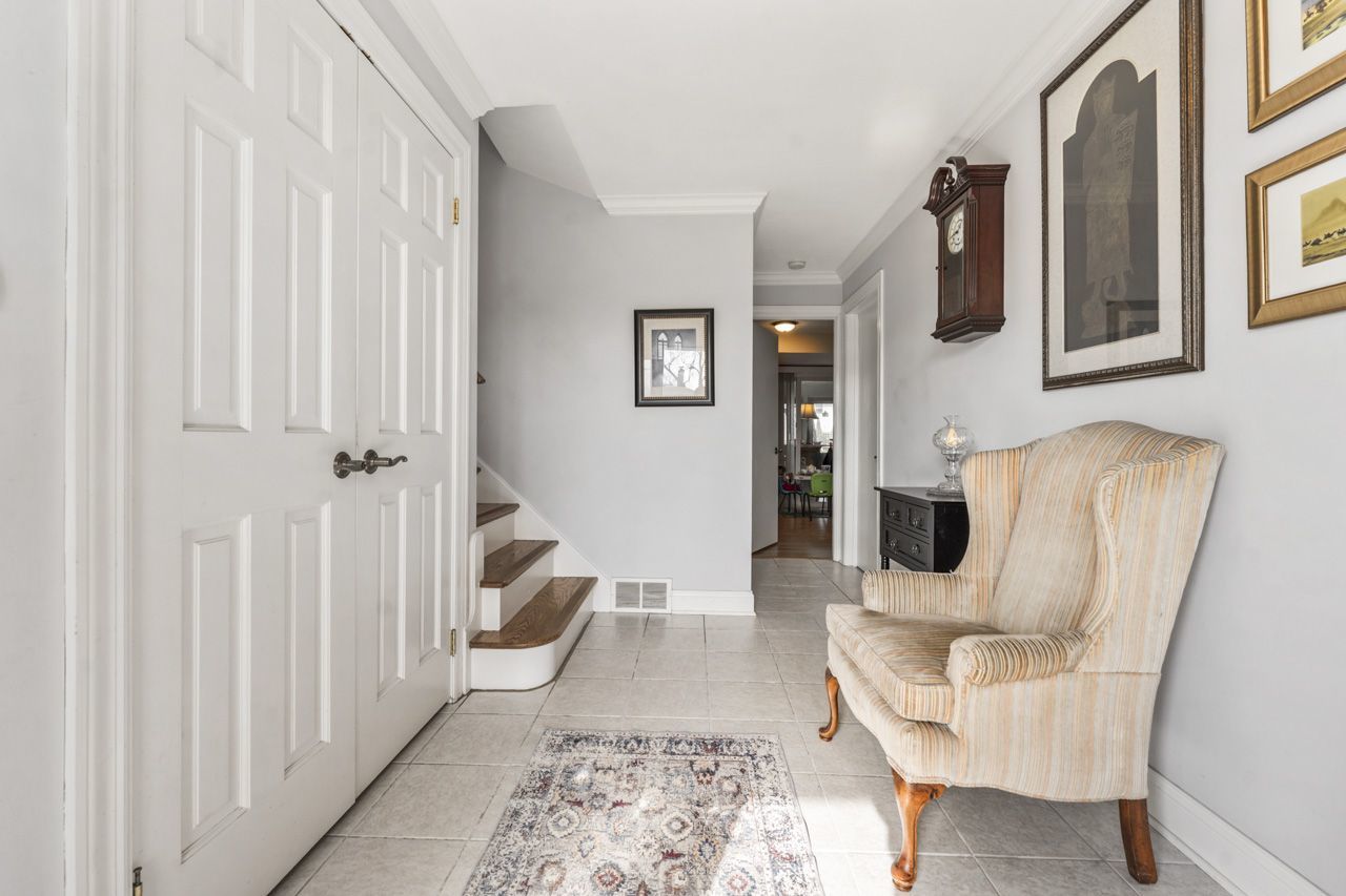 602 S Edward Street, Mount Prospect, IL 60056