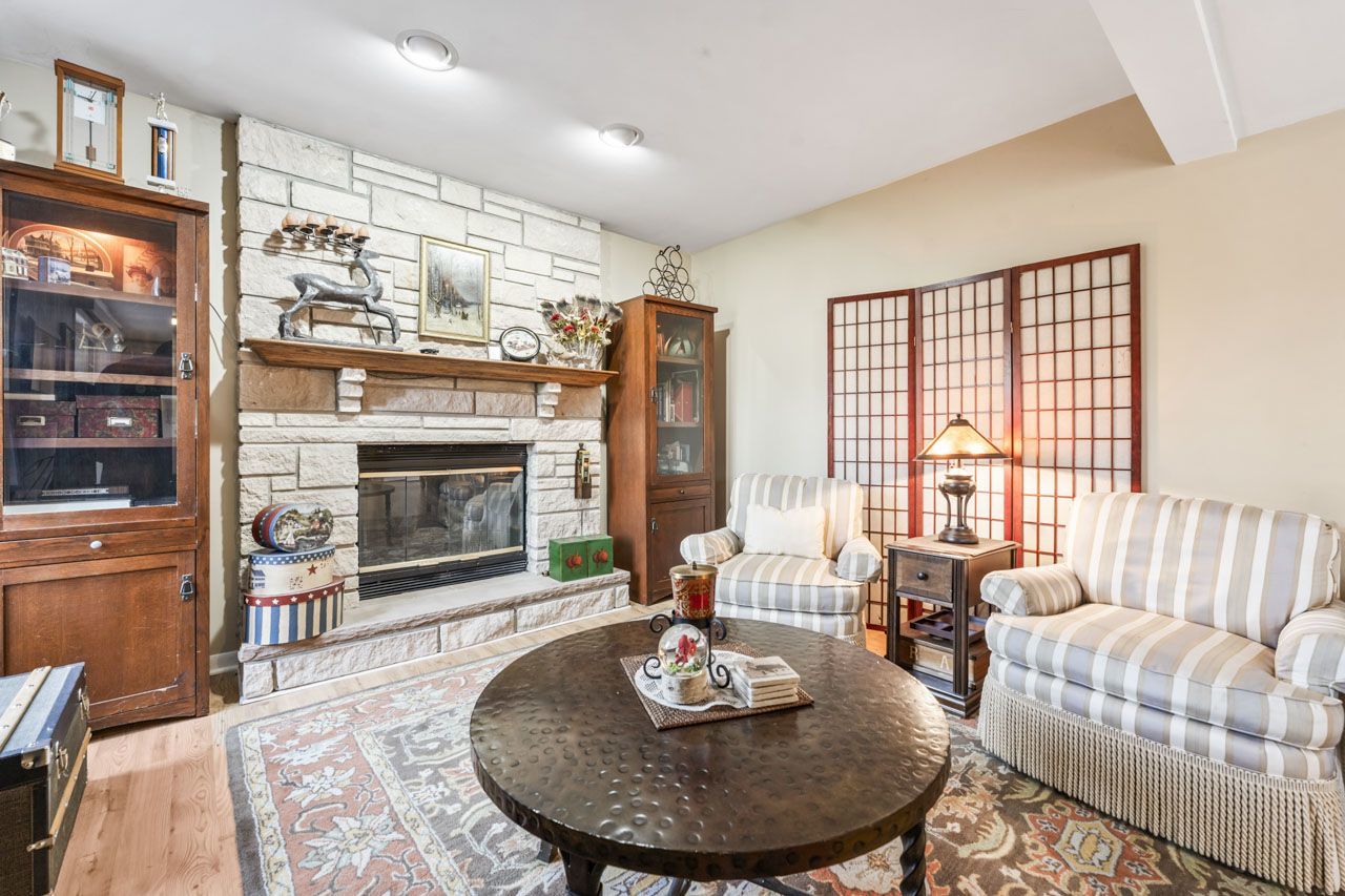 602 S Edward Street, Mount Prospect, IL 60056