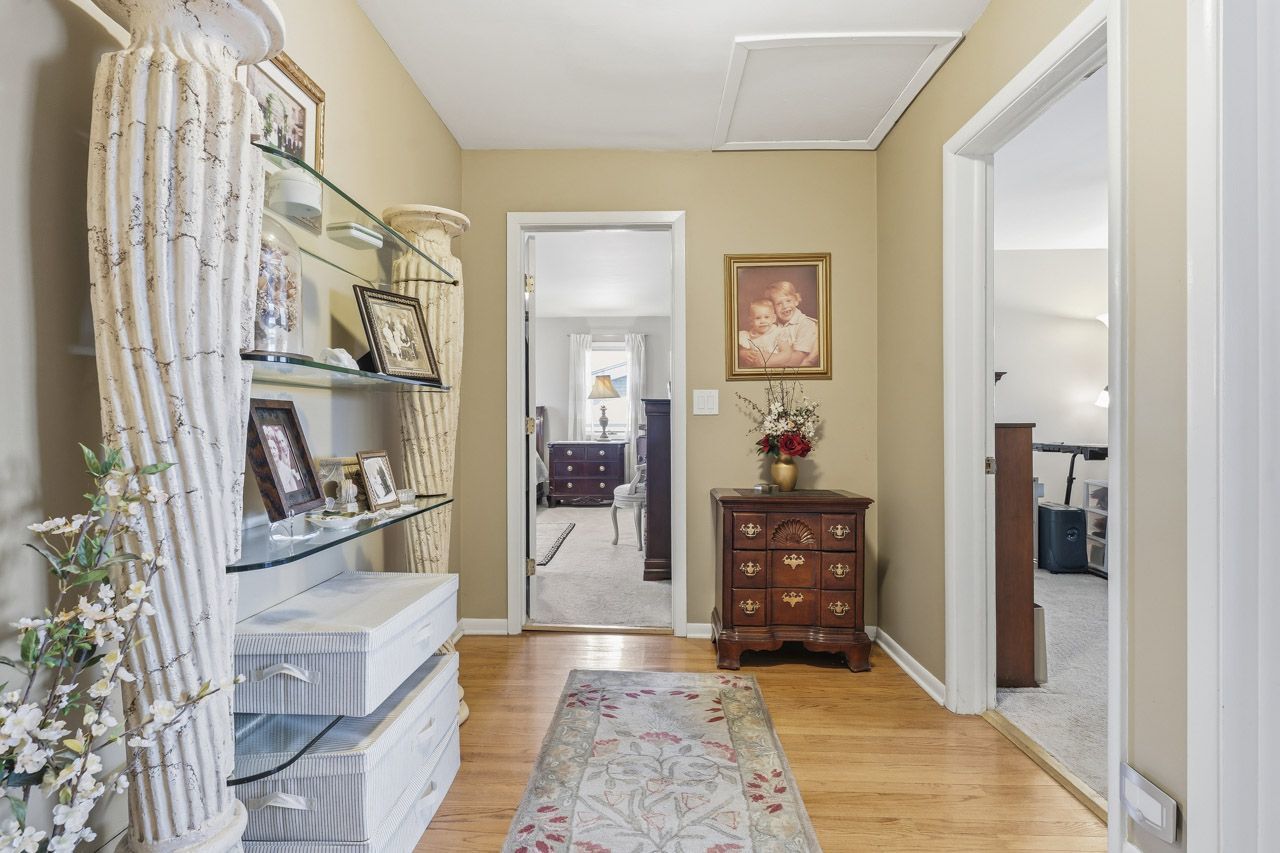 602 S Edward Street, Mount Prospect, IL 60056