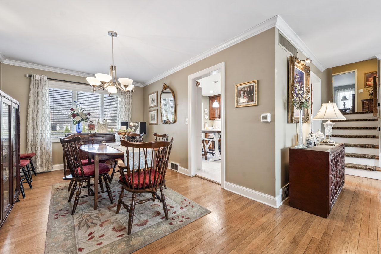 602 S Edward Street, Mount Prospect, IL 60056