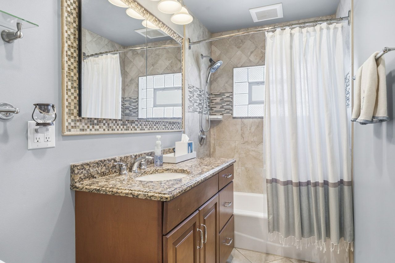 602 S Edward Street, Mount Prospect, IL 60056