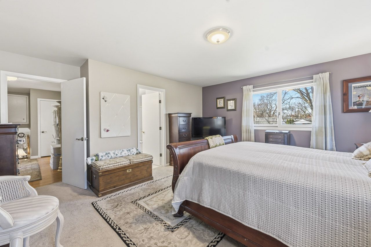 602 S Edward Street, Mount Prospect, IL 60056