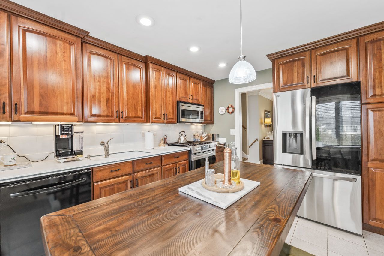 602 S Edward Street, Mount Prospect, IL 60056