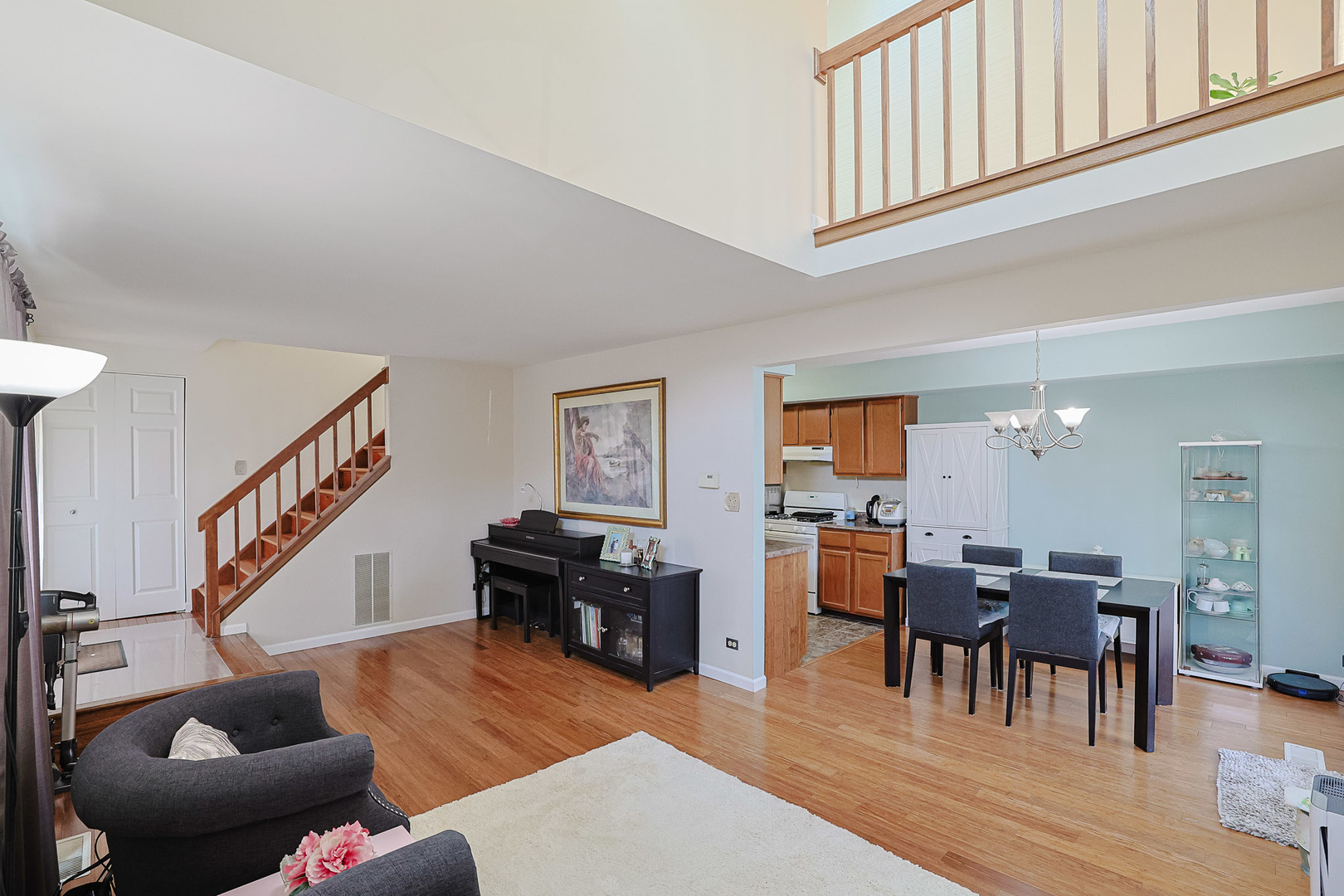 3S094 Timber Drive, Warrenville, IL 60555