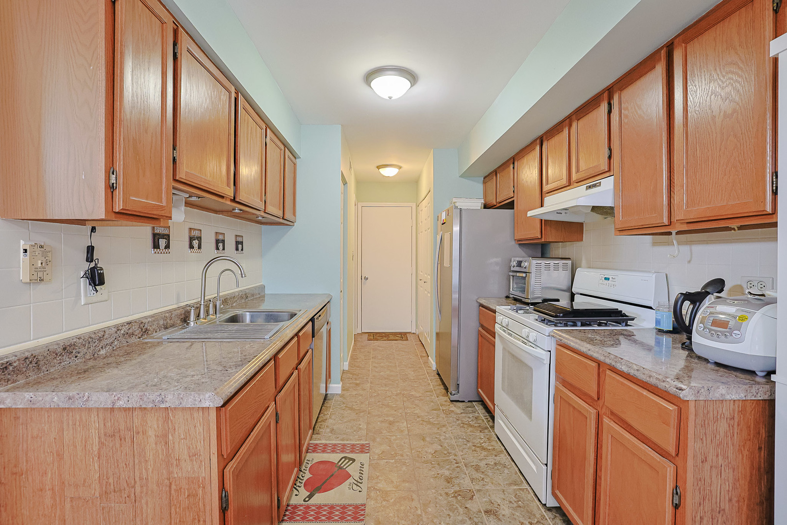 3S094 Timber Drive, Warrenville, IL 60555