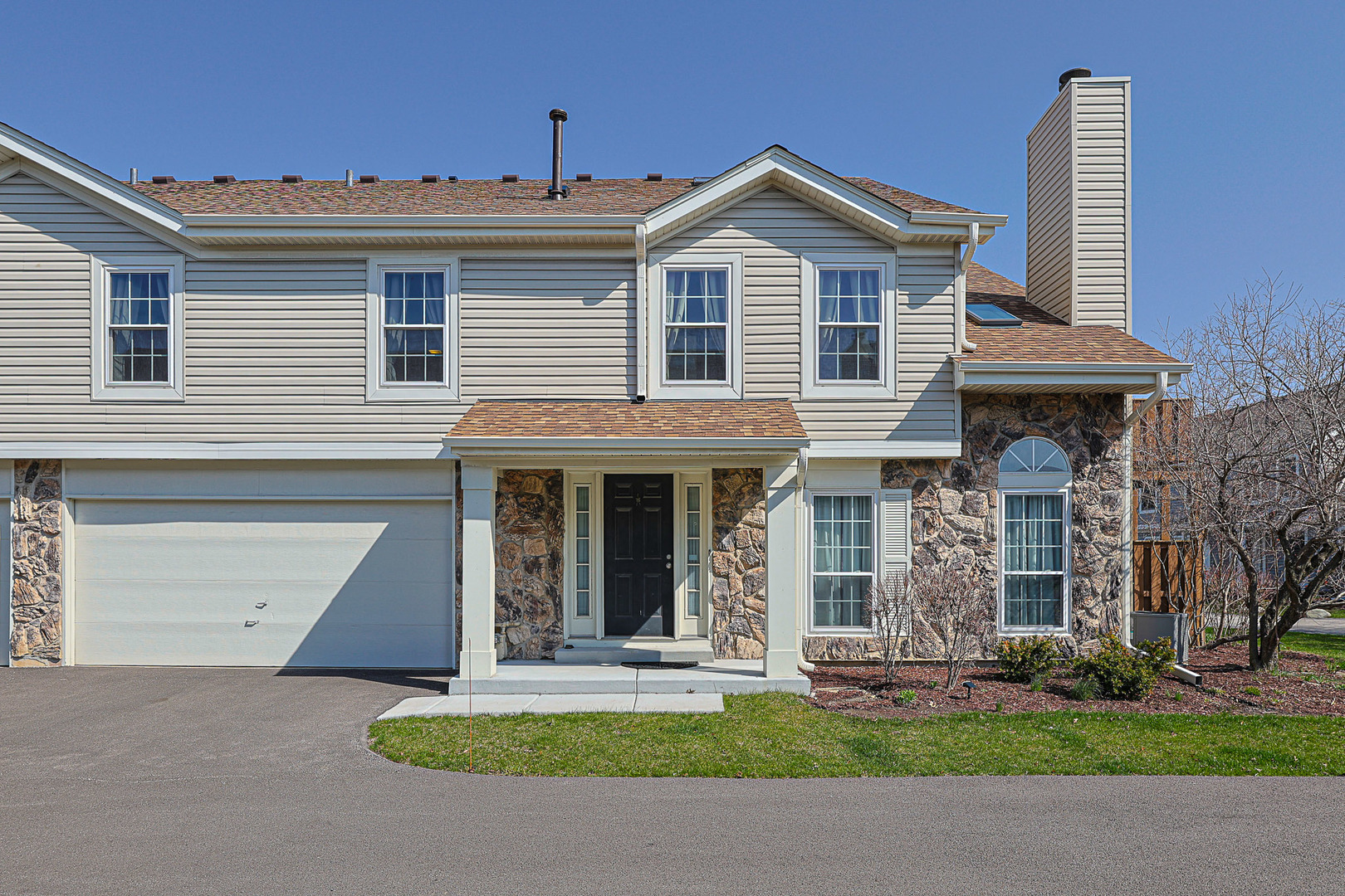 3S094 Timber Drive, Warrenville, IL 60555