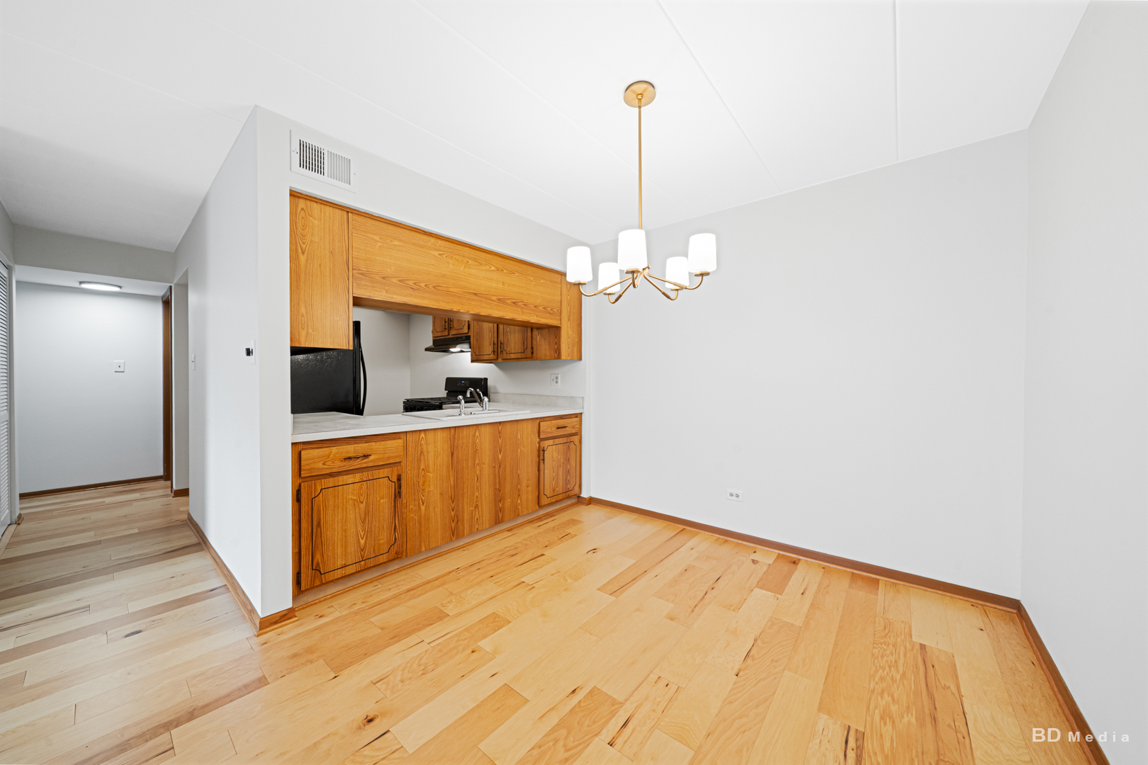 13240 W Circle Drive Parkway #304, Crestwood, IL 60418