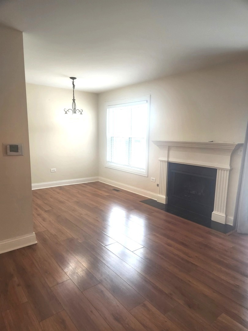 43 Foxcroft Boulevard #135, Naperville, IL 60565