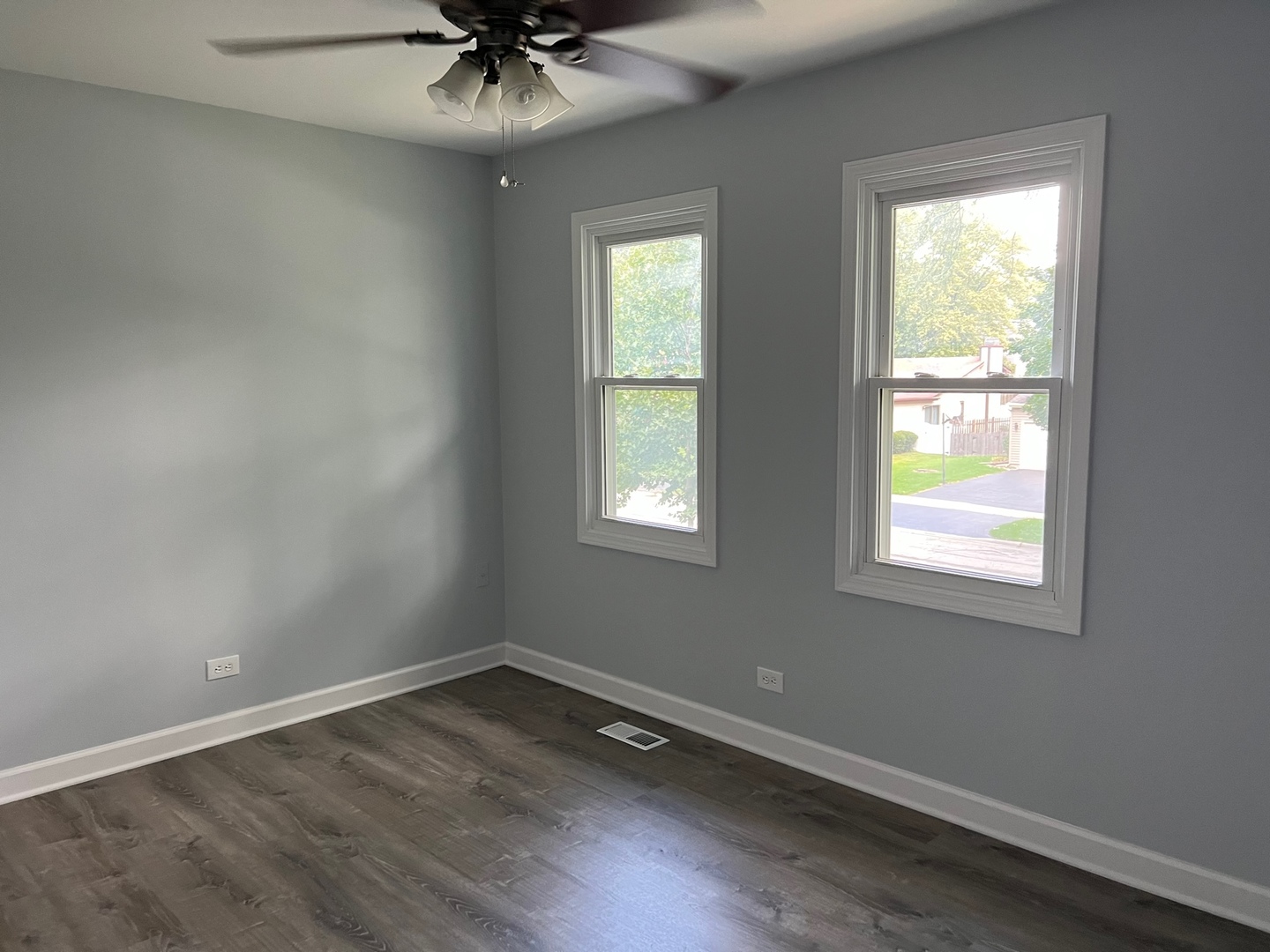 926 Aspen Drive, Lombard, IL 60148