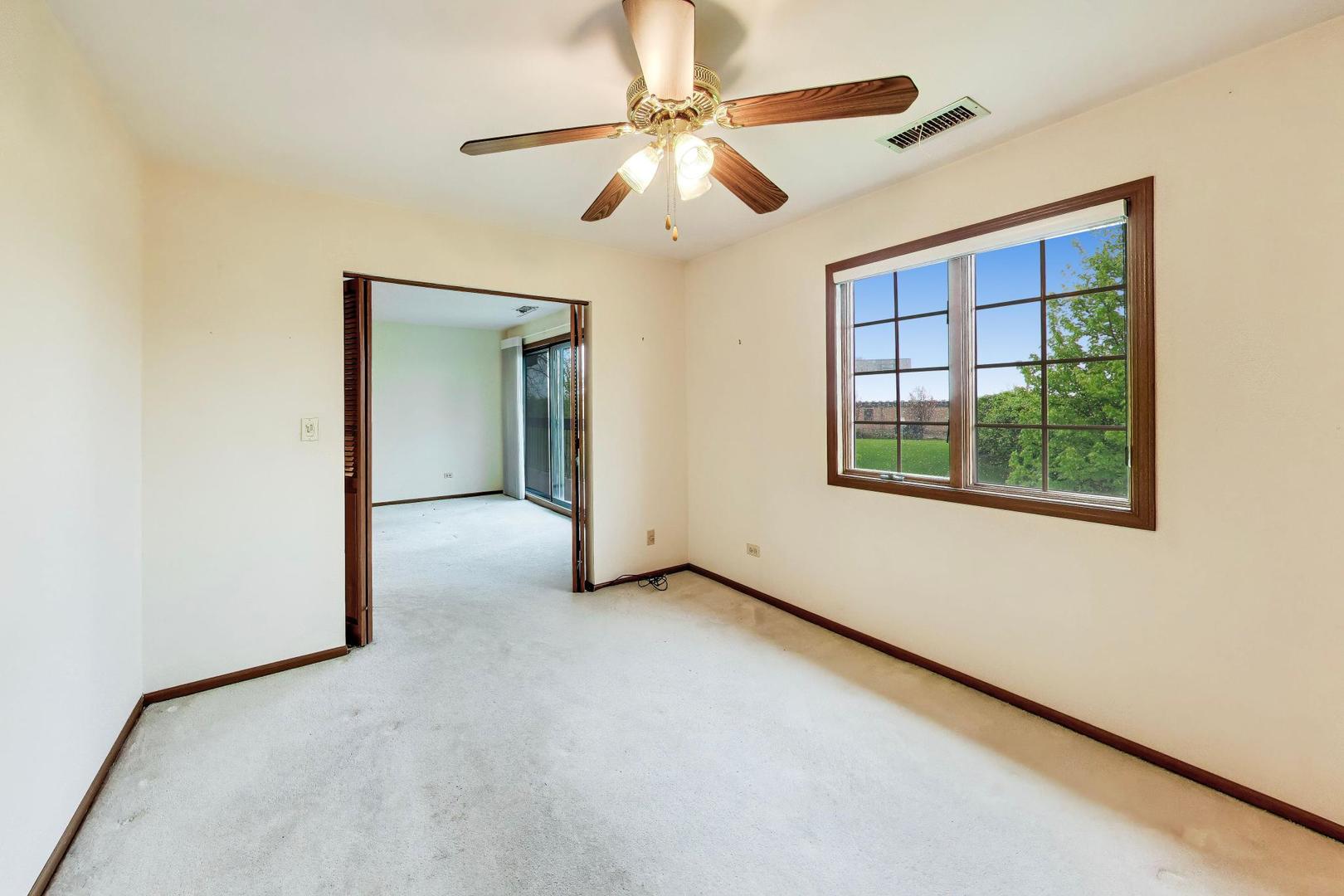 245 Windsor Lane #C, Willowbrook, IL 60527
