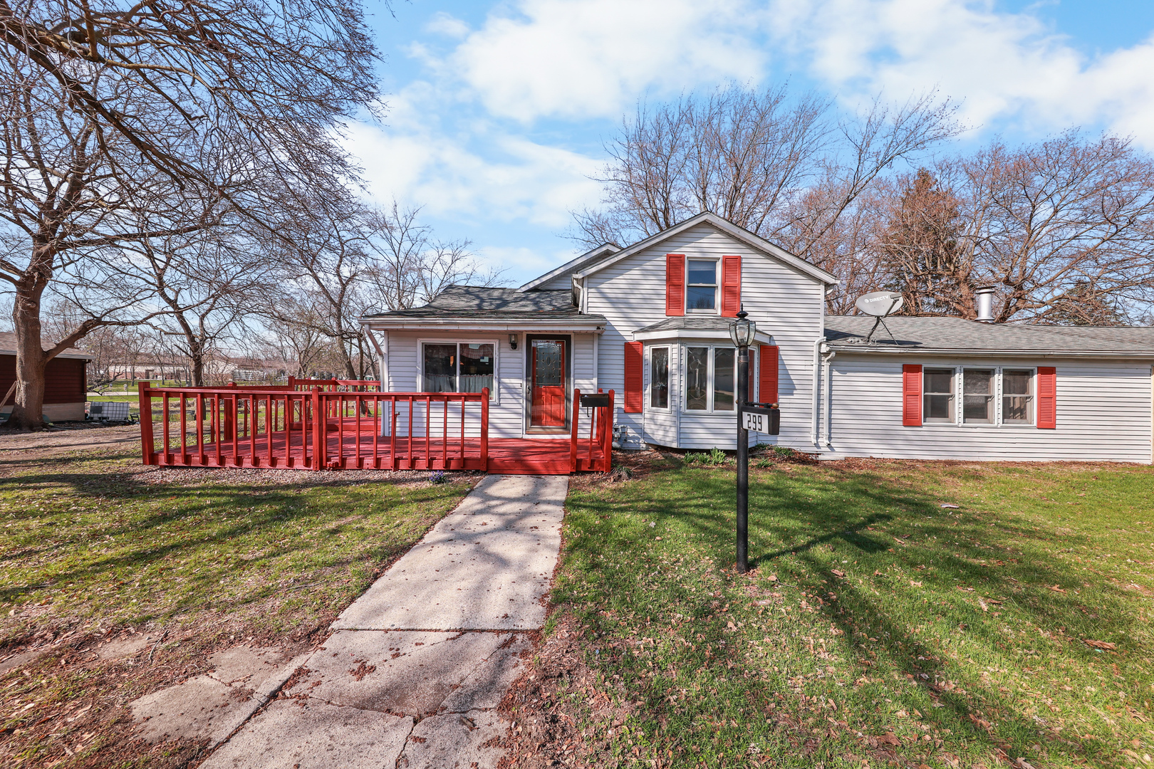 299 E Lincoln Street, Seneca, IL 61360